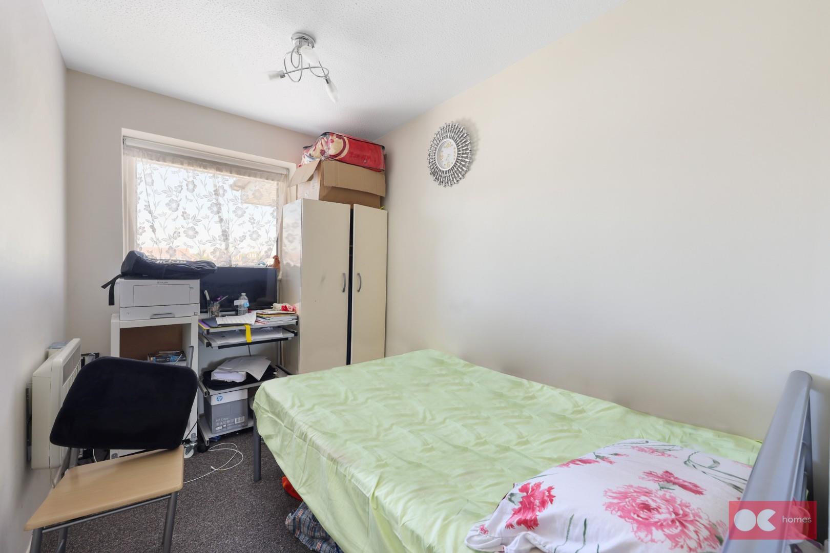 2 bed flat to rent in Wellington Road, EAST HAM E6  - Property Image 8