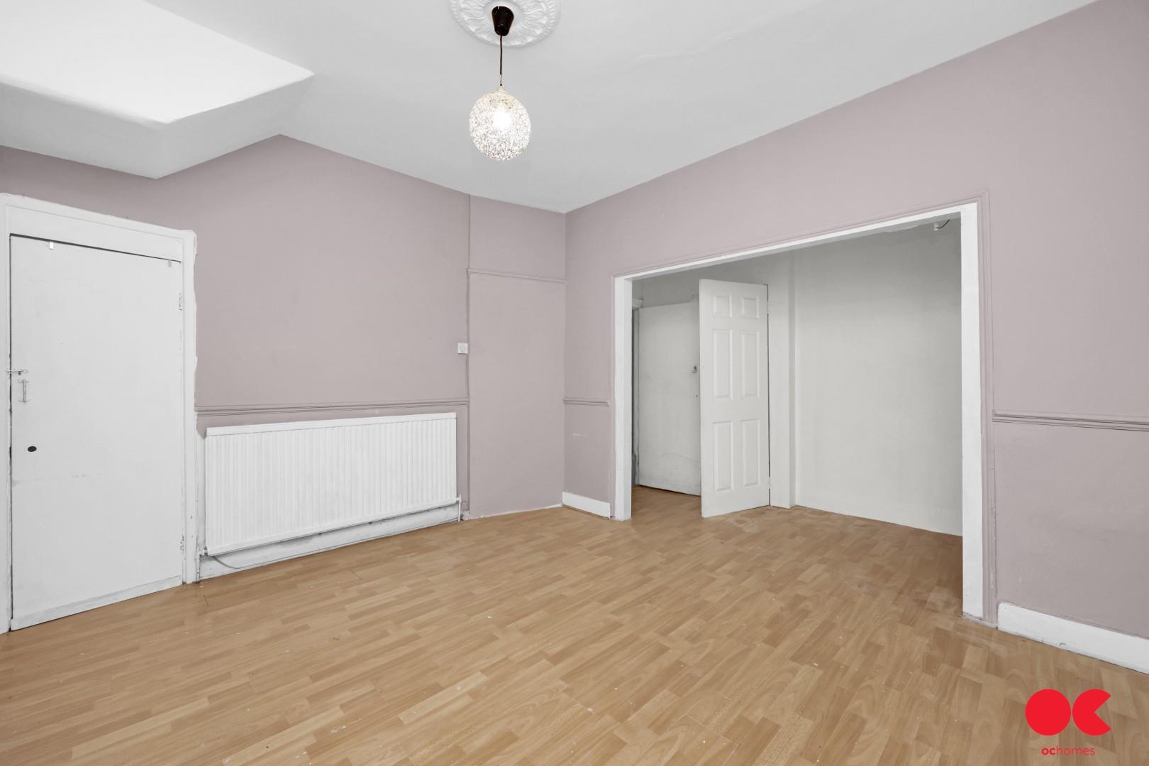 3 bed terraced house to rent in Ruckholt Road, Leyton, E10  - Property Image 7