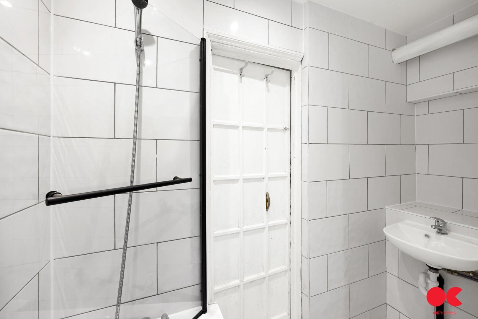 3 bed terraced house to rent in Ruckholt Road, Leyton, E10  - Property Image 11