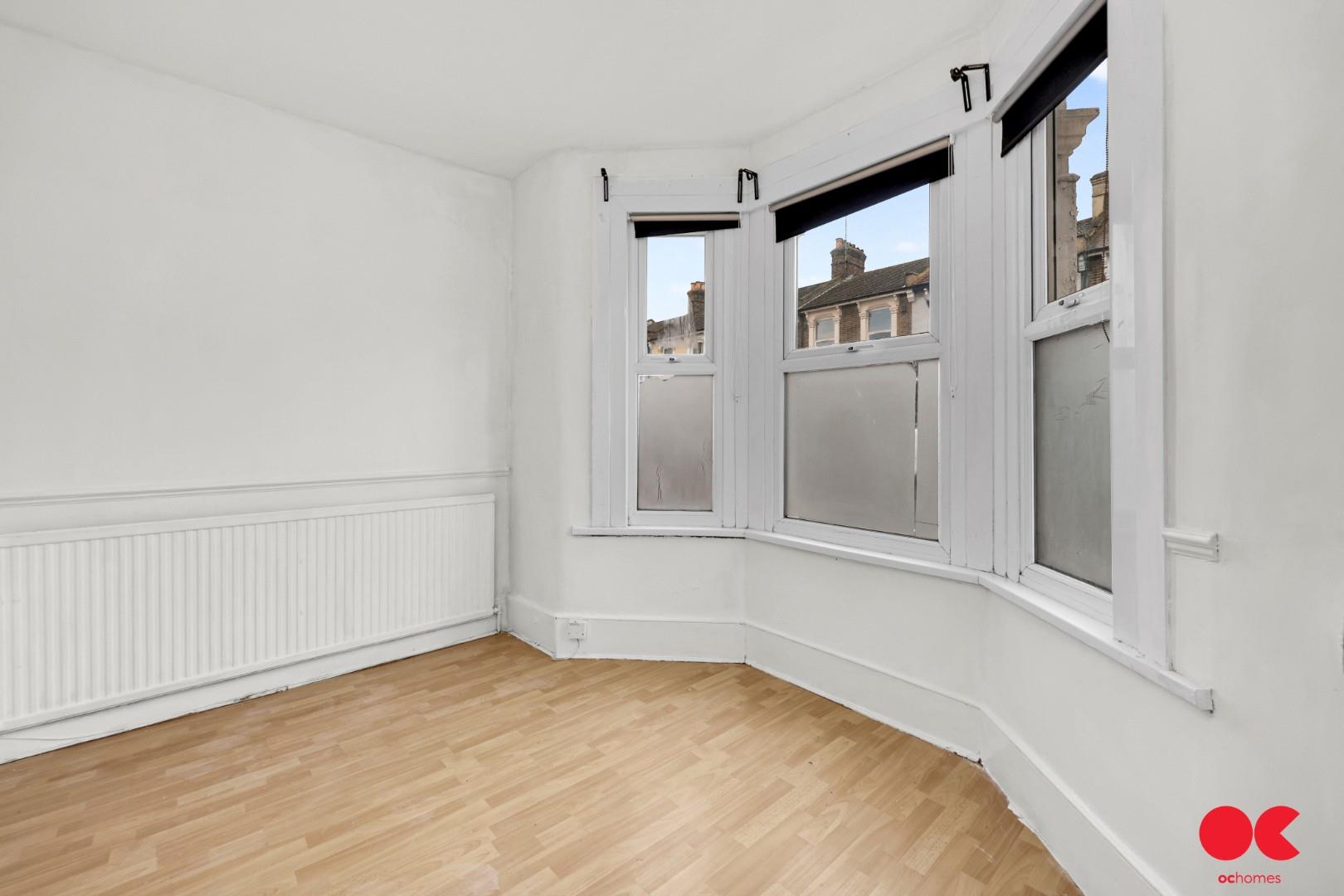 3 bed terraced house to rent in Ruckholt Road, Leyton, E10  - Property Image 12