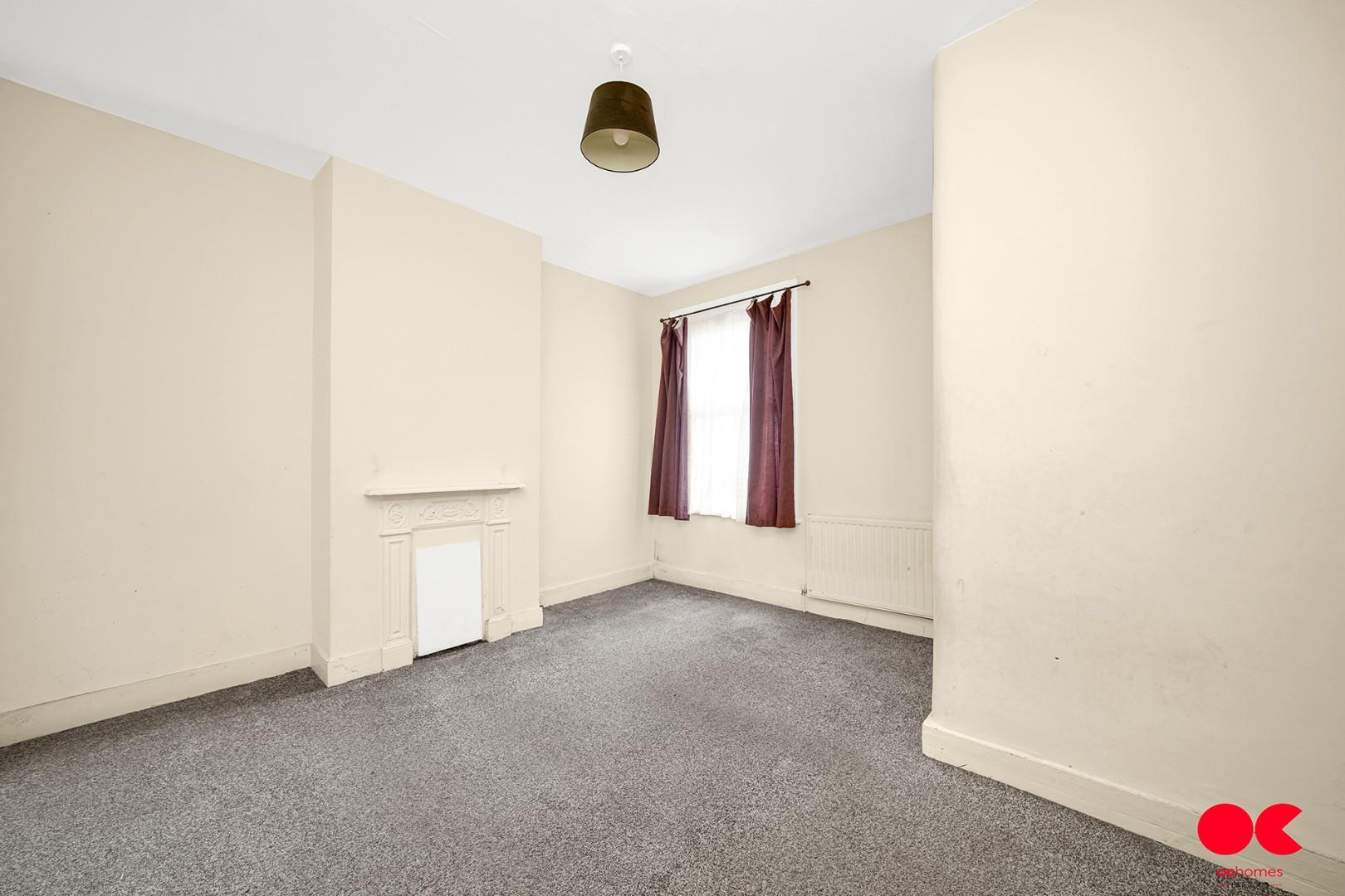 2 bed flat for sale in Murchison Road, Leyton  - Property Image 5