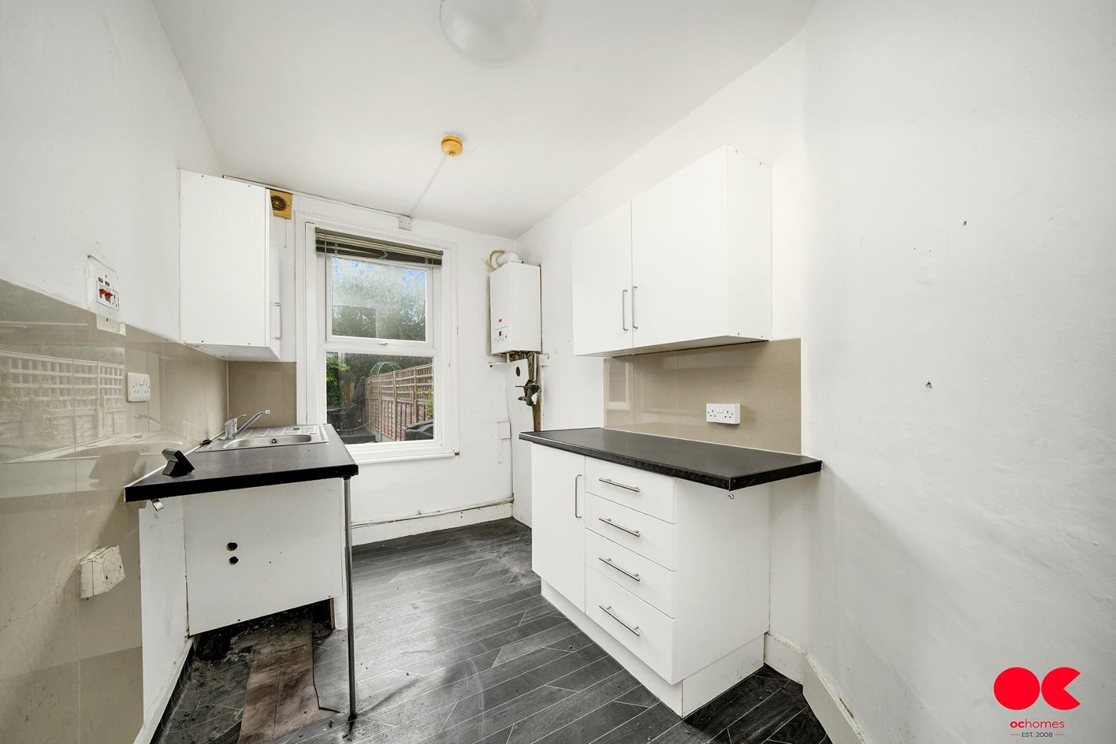 2 bed flat for sale in Murchison Road, Leyton  - Property Image 4
