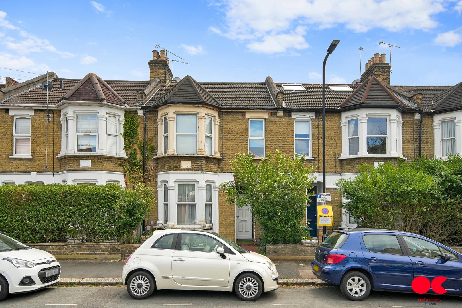 2 bed flat for sale in Murchison Road, Leyton - Property Image 1