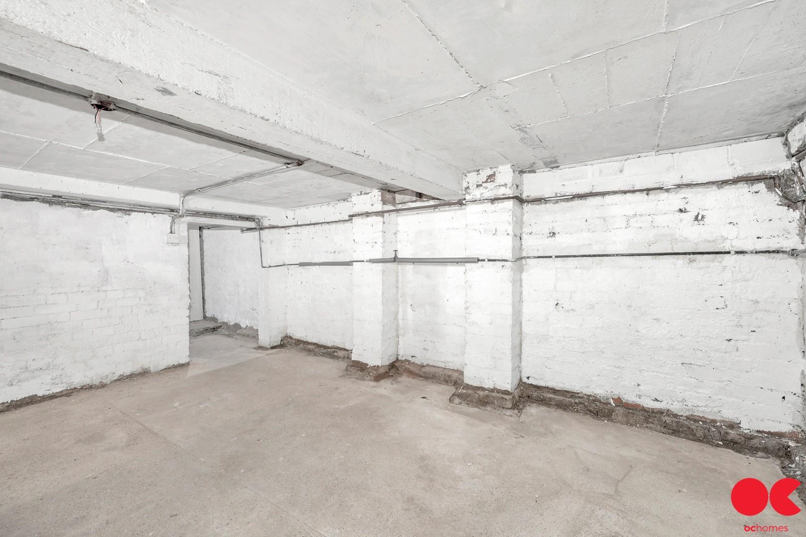 4 bed end of terrace house for sale in Greyhound Road, London  - Property Image 8