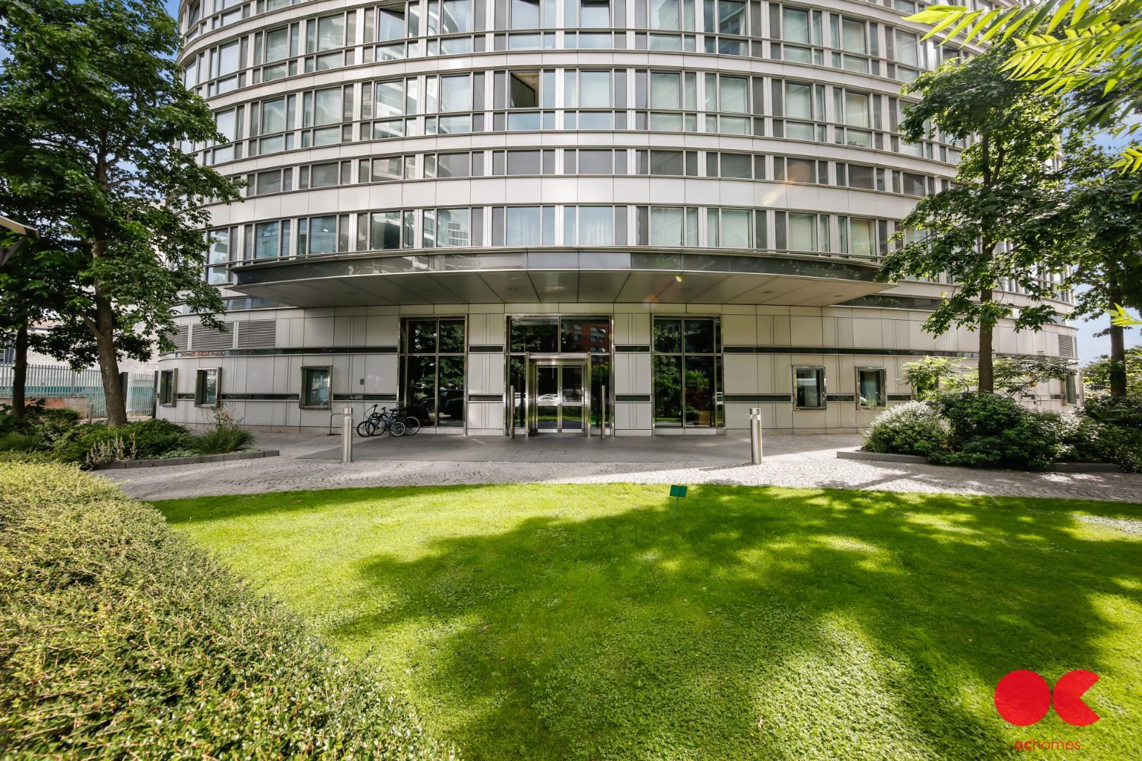 Studio flat to rent in Fairmont Avenue, Canary Wharf, London  - Property Image 6