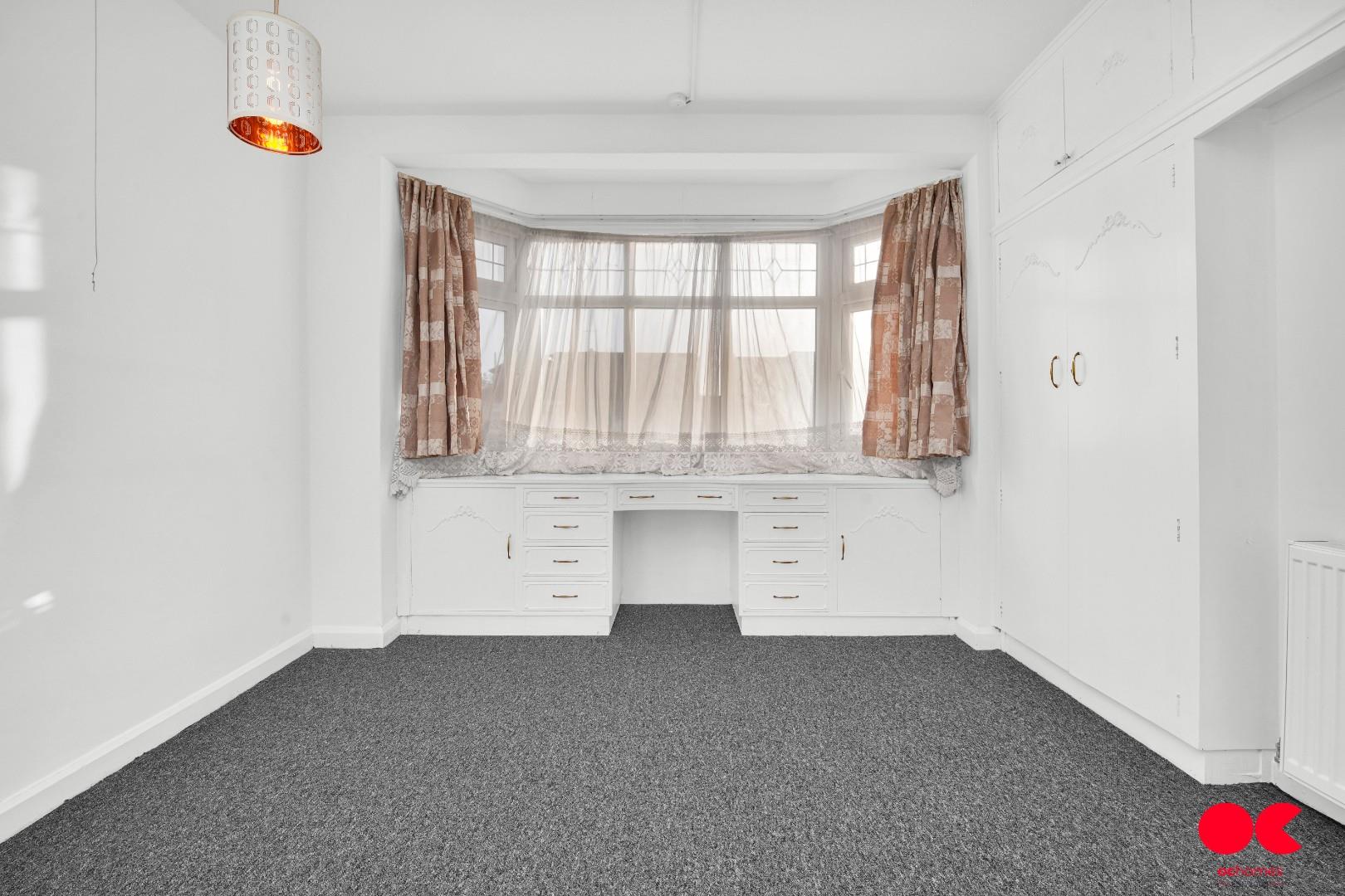 3 bed semi-detached house to rent in Atherton Road, Clayhall, Ilford  - Property Image 16