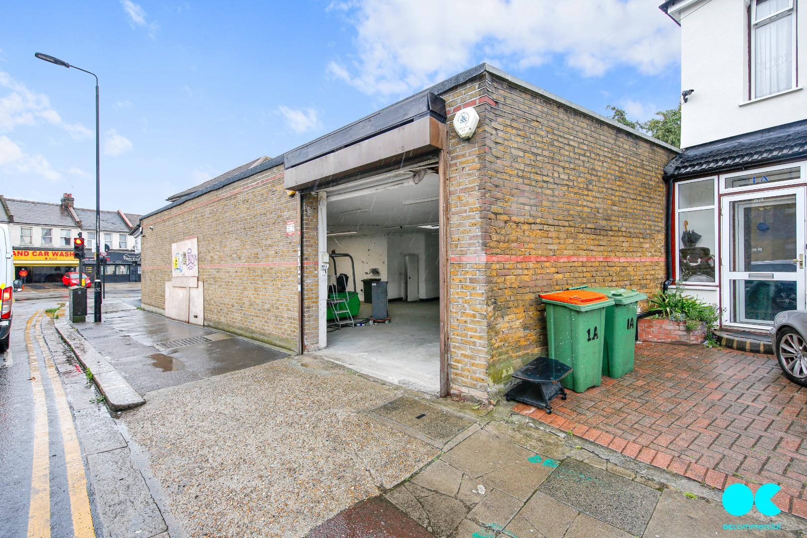 Commercial property to rent in Romford Road, Manor Park, E12  - Property Image 19