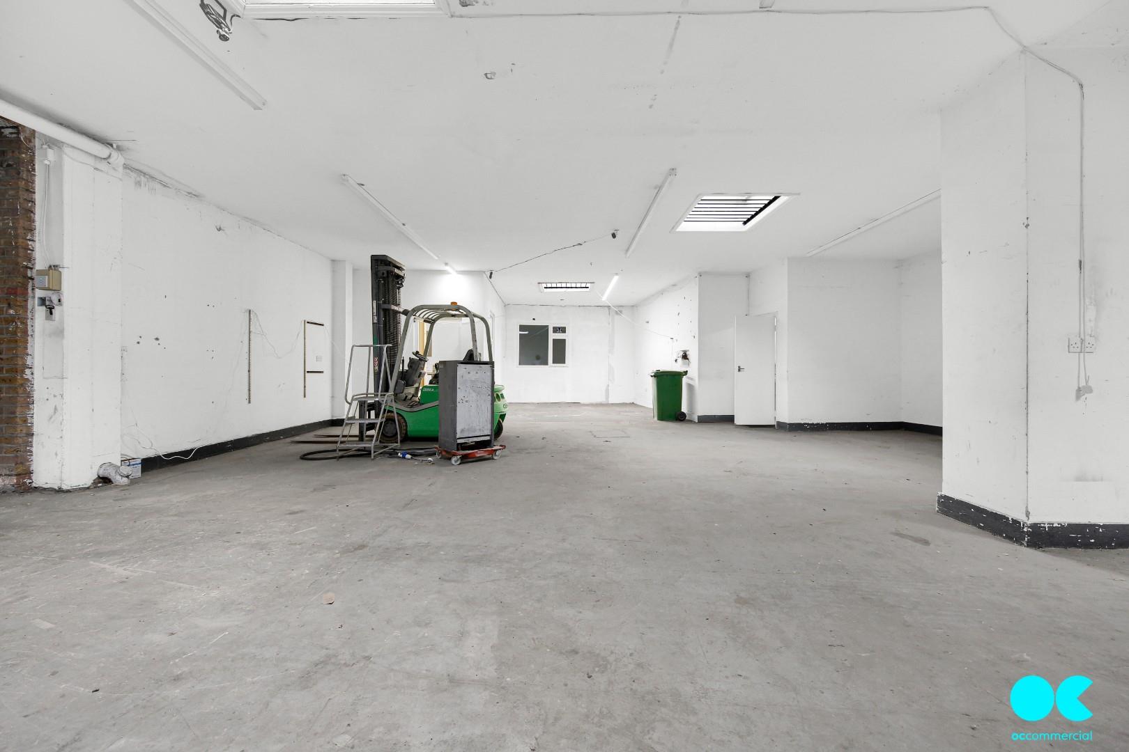 Commercial property to rent in Romford Road, Manor Park, E12  - Property Image 10