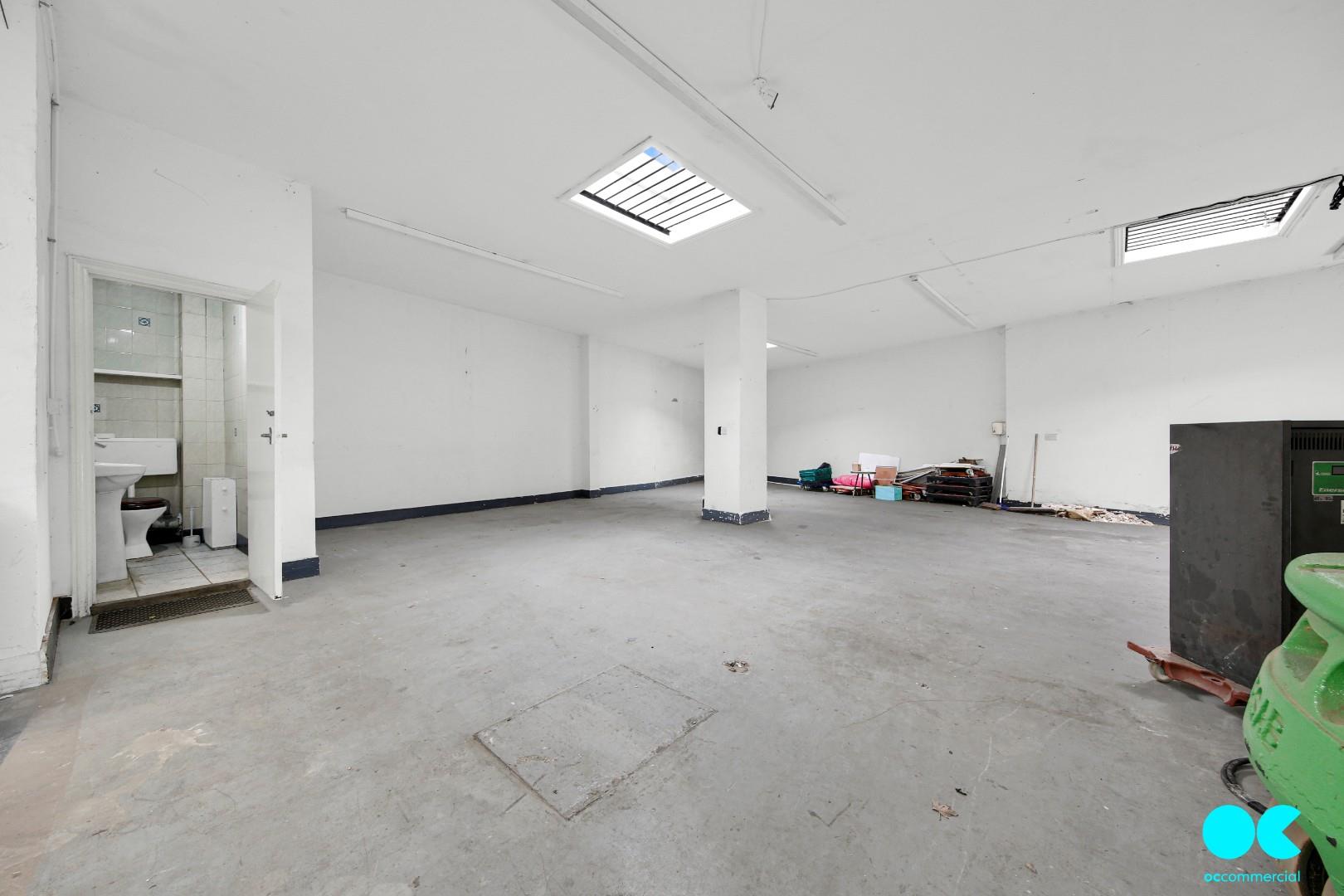 Commercial property to rent in Romford Road, Manor Park, E12  - Property Image 4