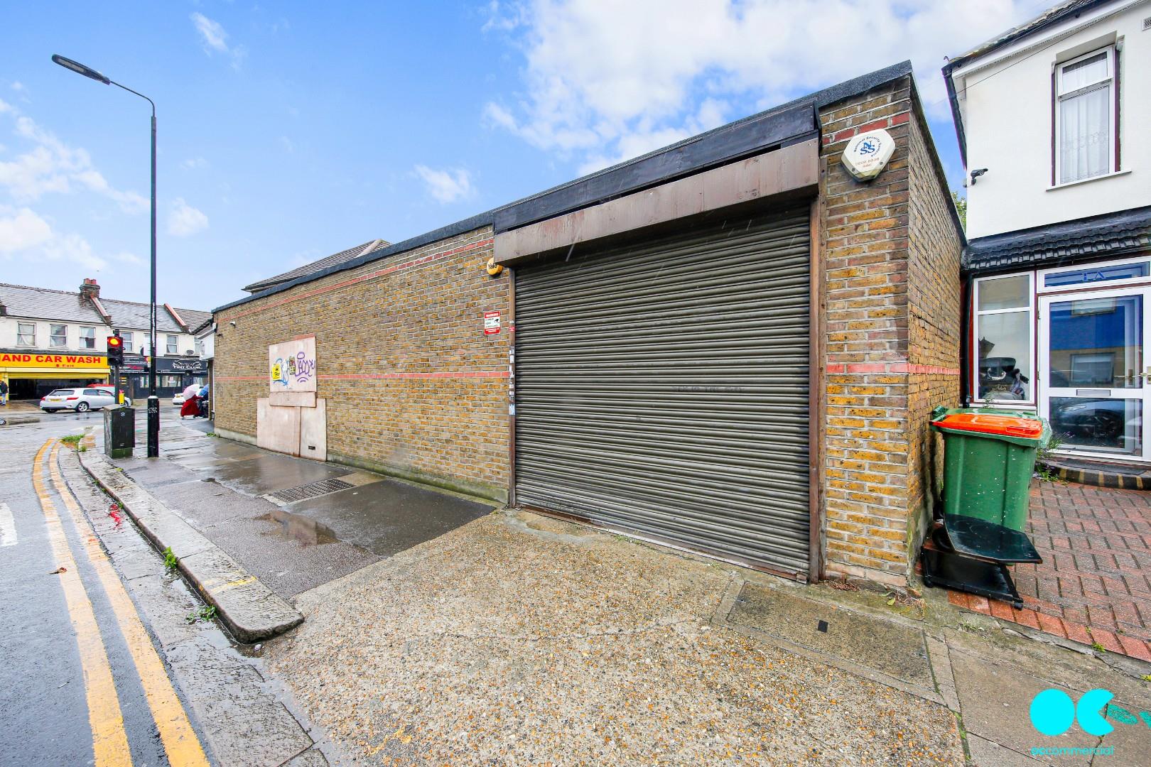 Commercial property to rent in Romford Road, Manor Park, E12 - Property Image 1