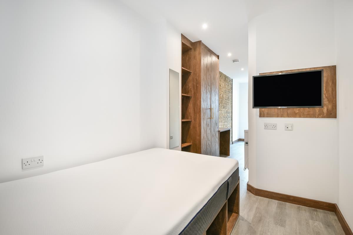 House share to rent in George Lane, South Woodford  - Property Image 25