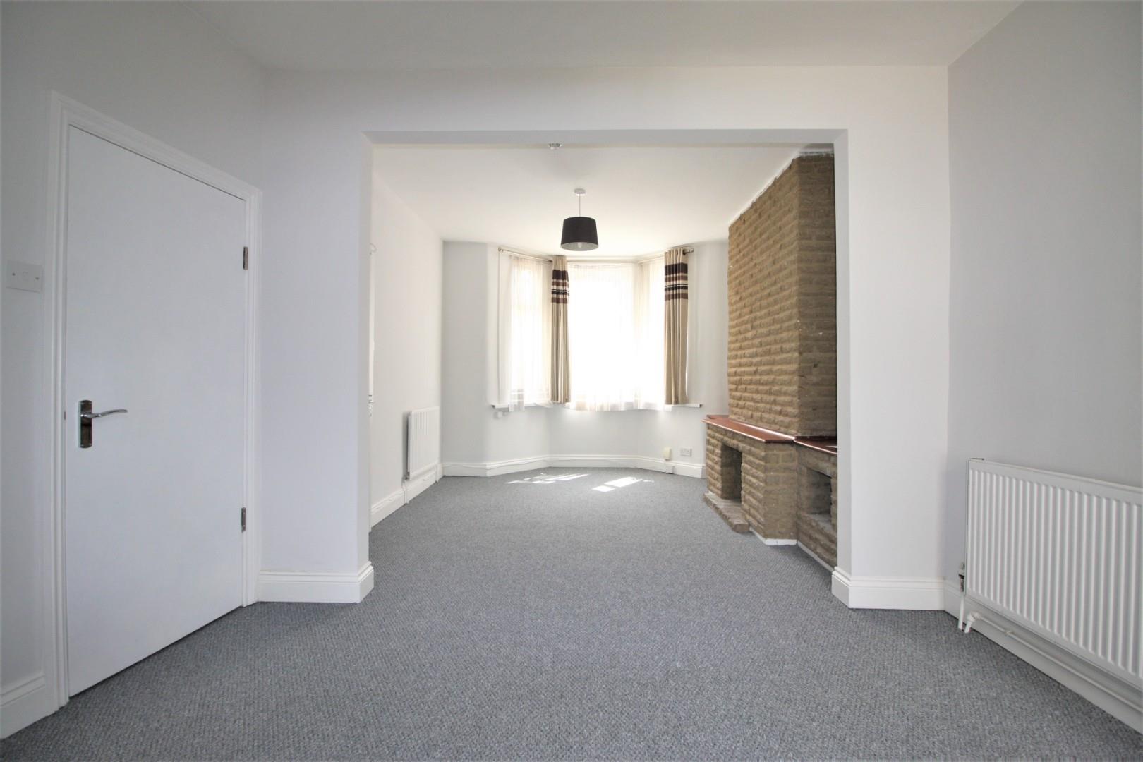 3 bed end of terrace house to rent in Adelaide Road, Leyton, London  - Property Image 10