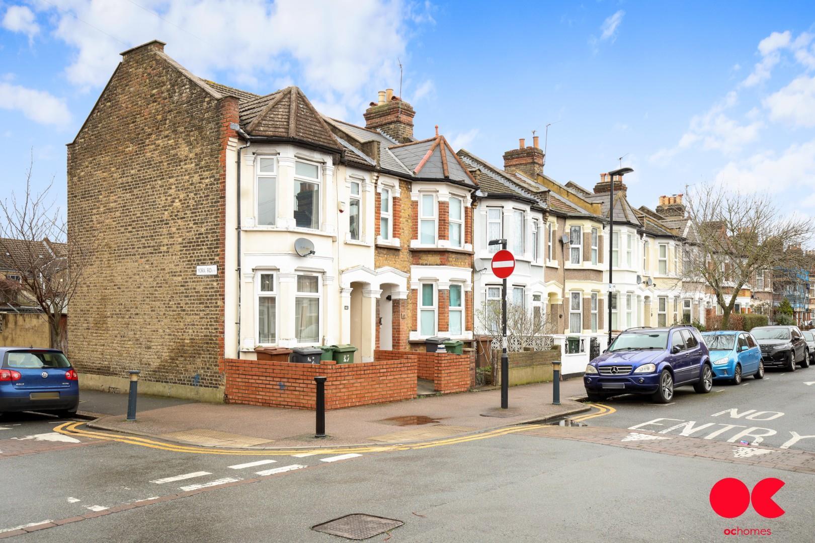 3 bed end of terrace house to rent in Adelaide Road, Leyton, London  - Property Image 9