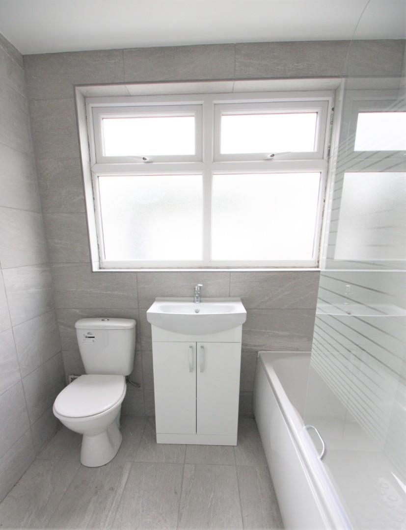 3 bed end of terrace house to rent in Adelaide Road, Leyton, London  - Property Image 6