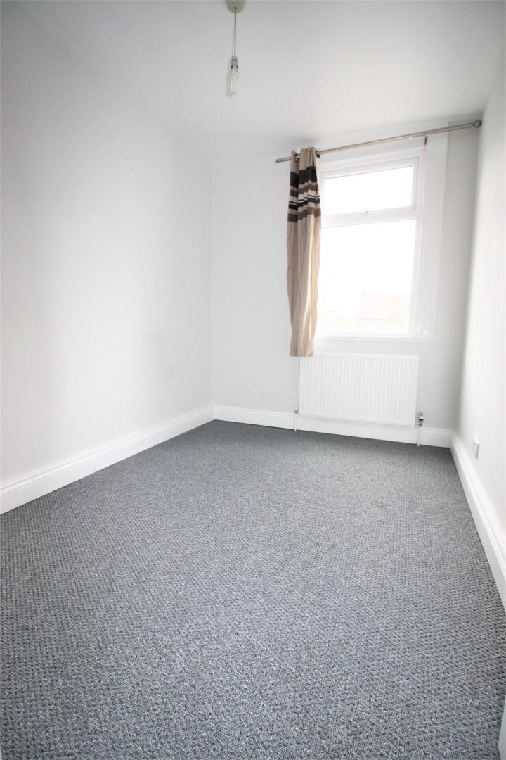 3 bed end of terrace house to rent in Adelaide Road, Leyton, London  - Property Image 7