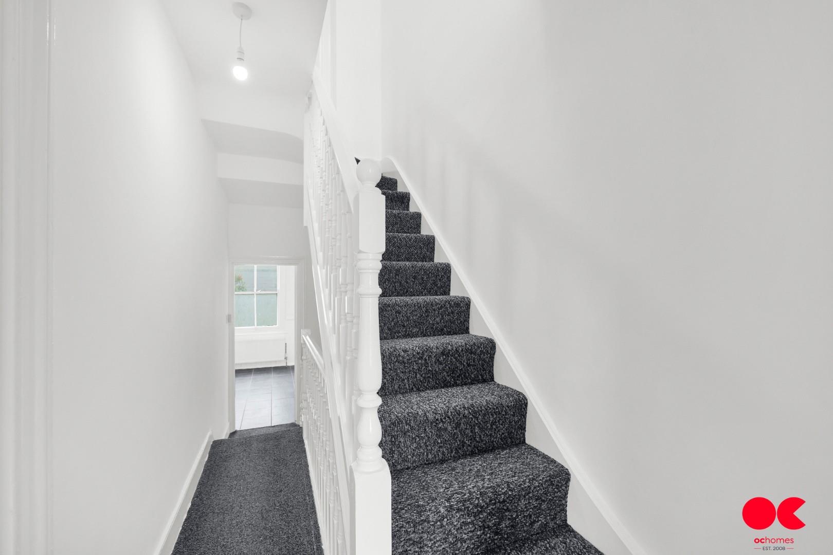 4 bed terraced house to rent in Cobbold Road, London  - Property Image 6