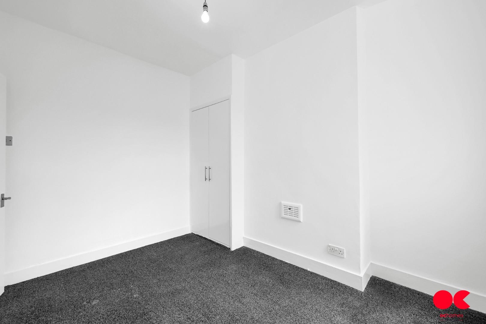 4 bed terraced house to rent in Cobbold Road, London  - Property Image 9