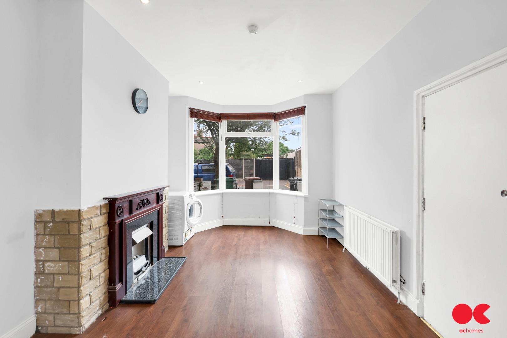 4 bed end of terrace house to rent in Devonshire Close, London  - Property Image 7