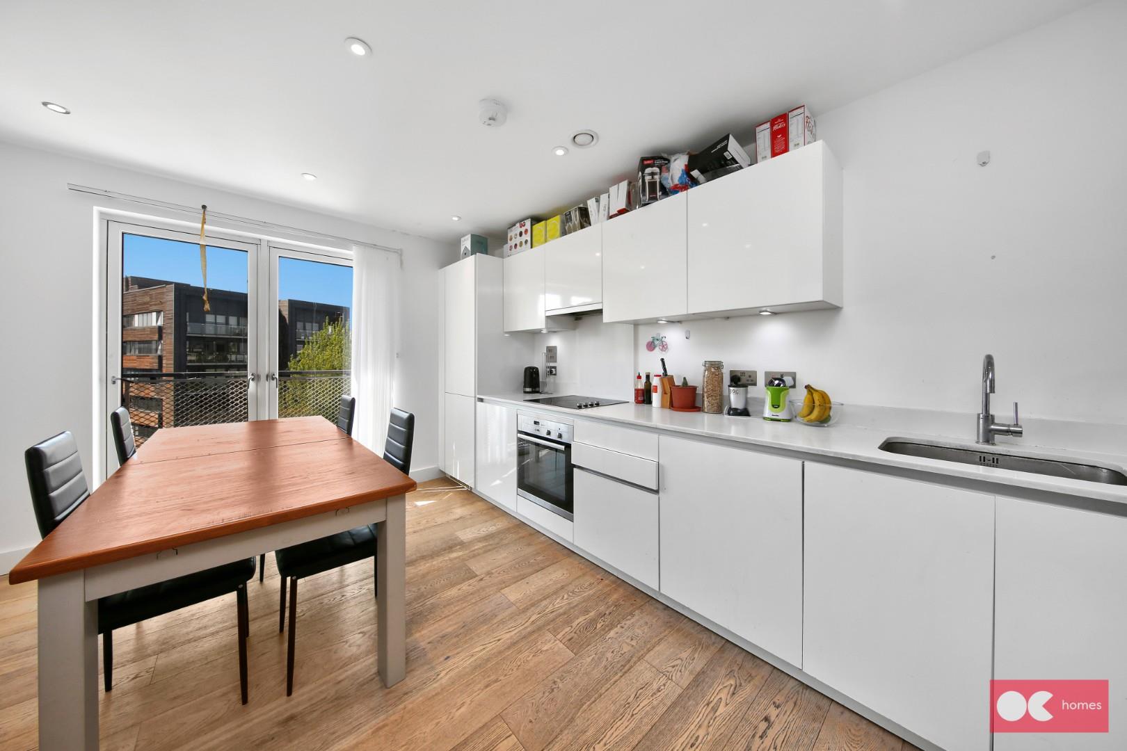 3 bed flat for sale in The Cube Building, Wenlock Road, N1  - Property Image 2