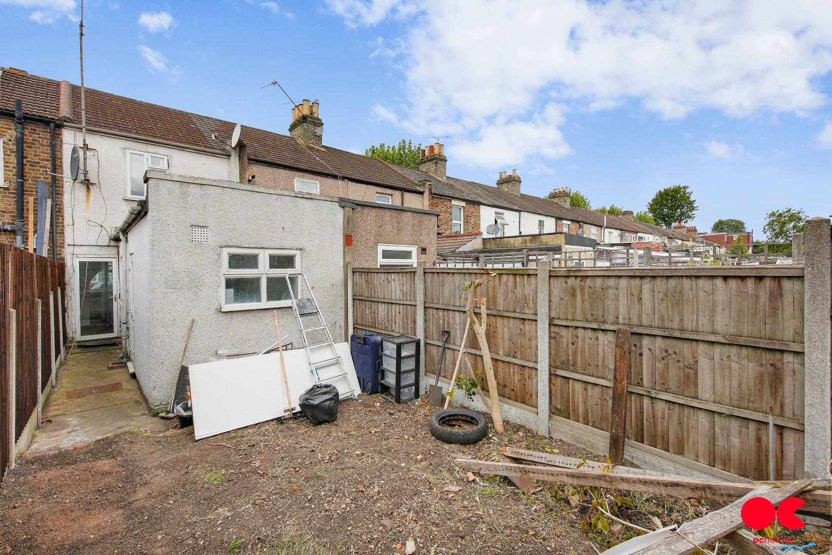 2 bed house to rent in Gloucester Road, London  - Property Image 22