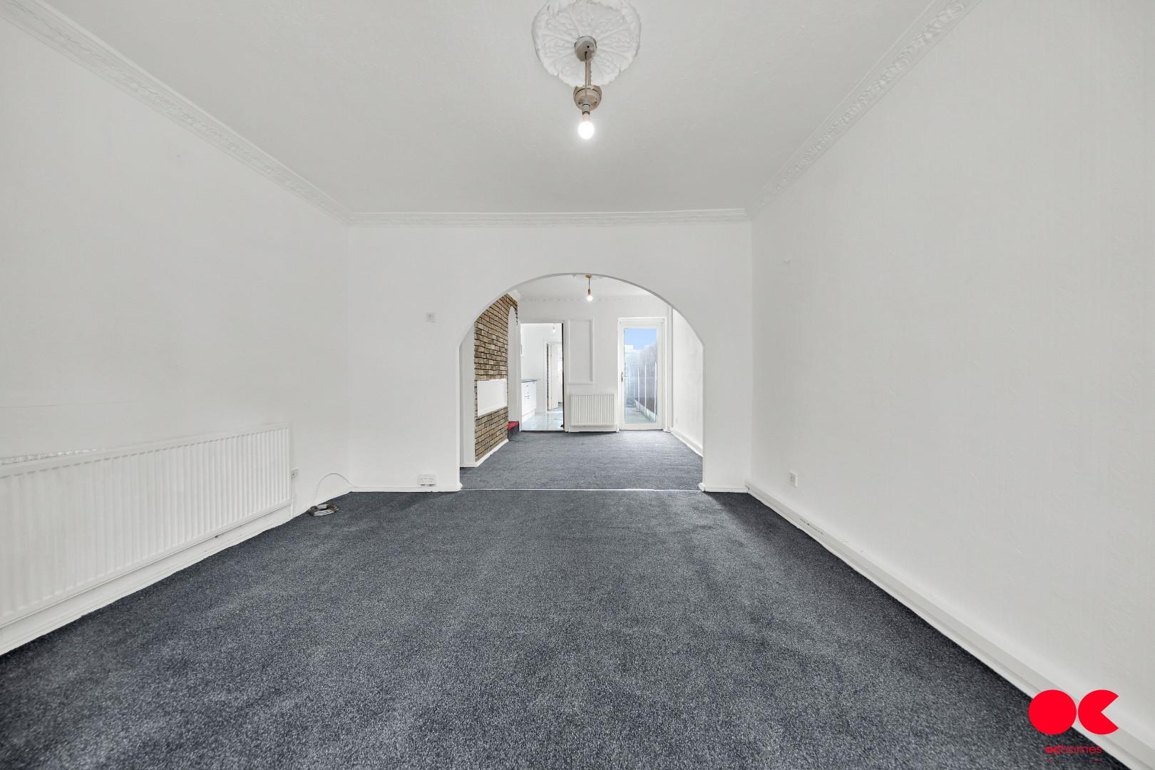 2 bed house to rent in Gloucester Road, London  - Property Image 9