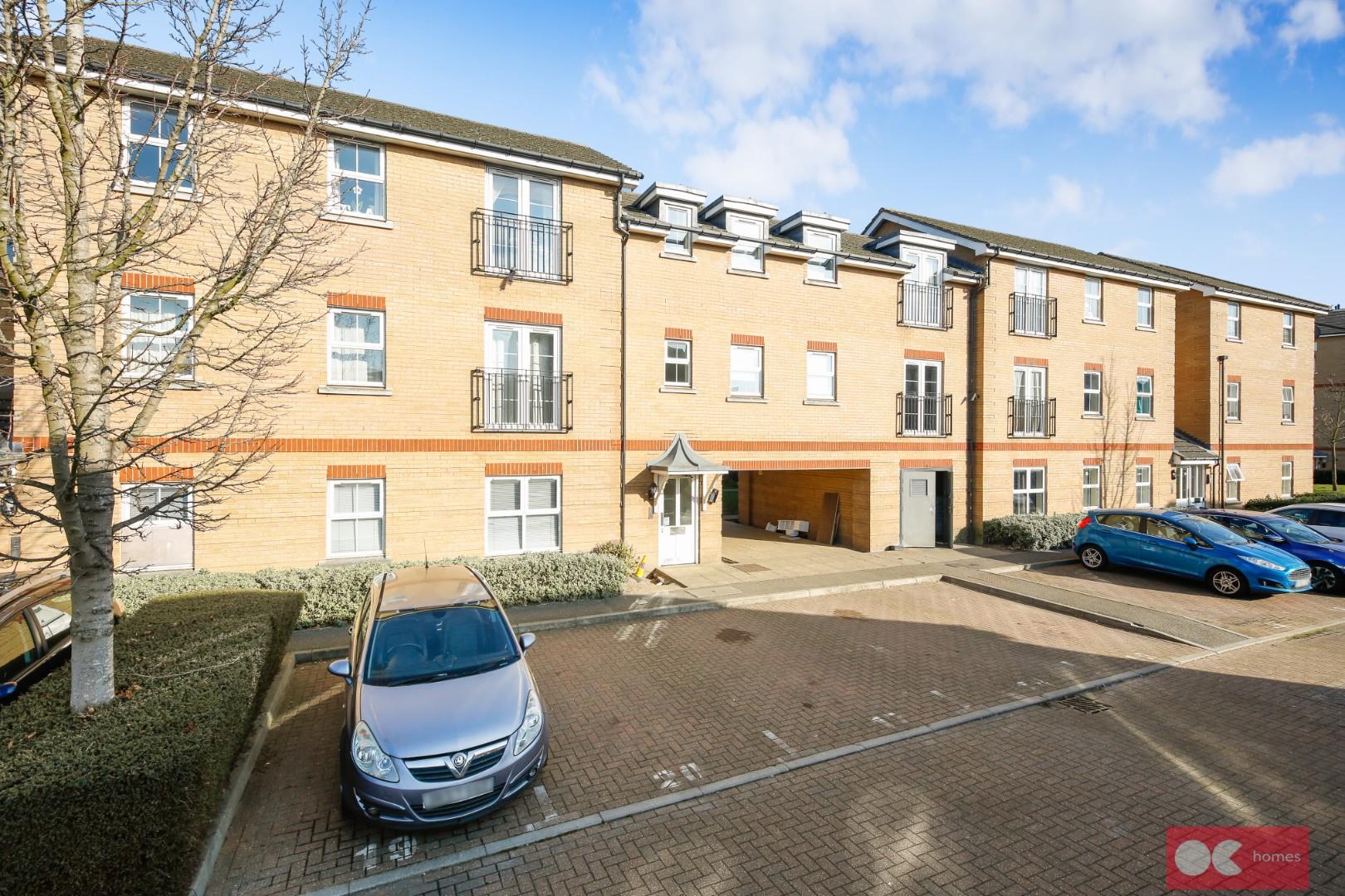 1 bed flat to rent in Piper Way, London  - Property Image 3
