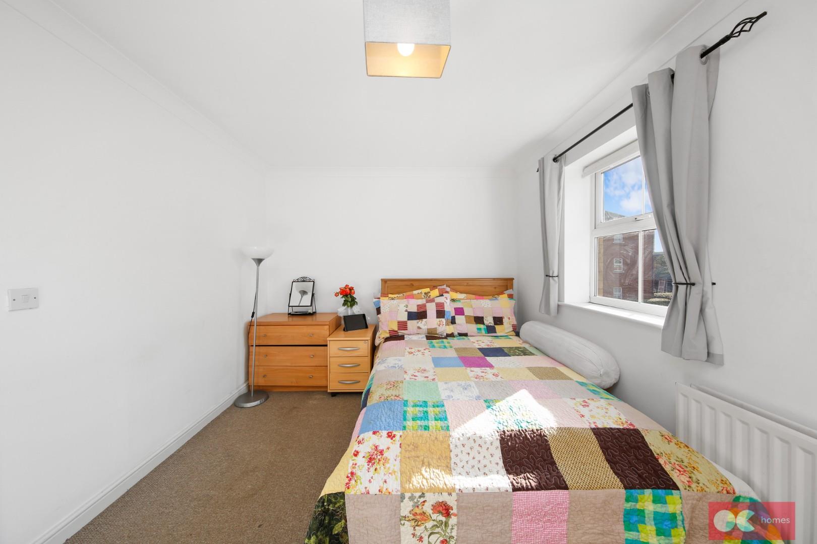 1 bed flat to rent in Piper Way, London  - Property Image 14