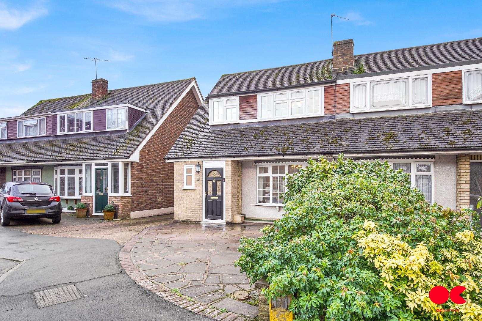 3 bed semi-detached house for sale in Denbigh Close, Hornchurch  - Property Image 9