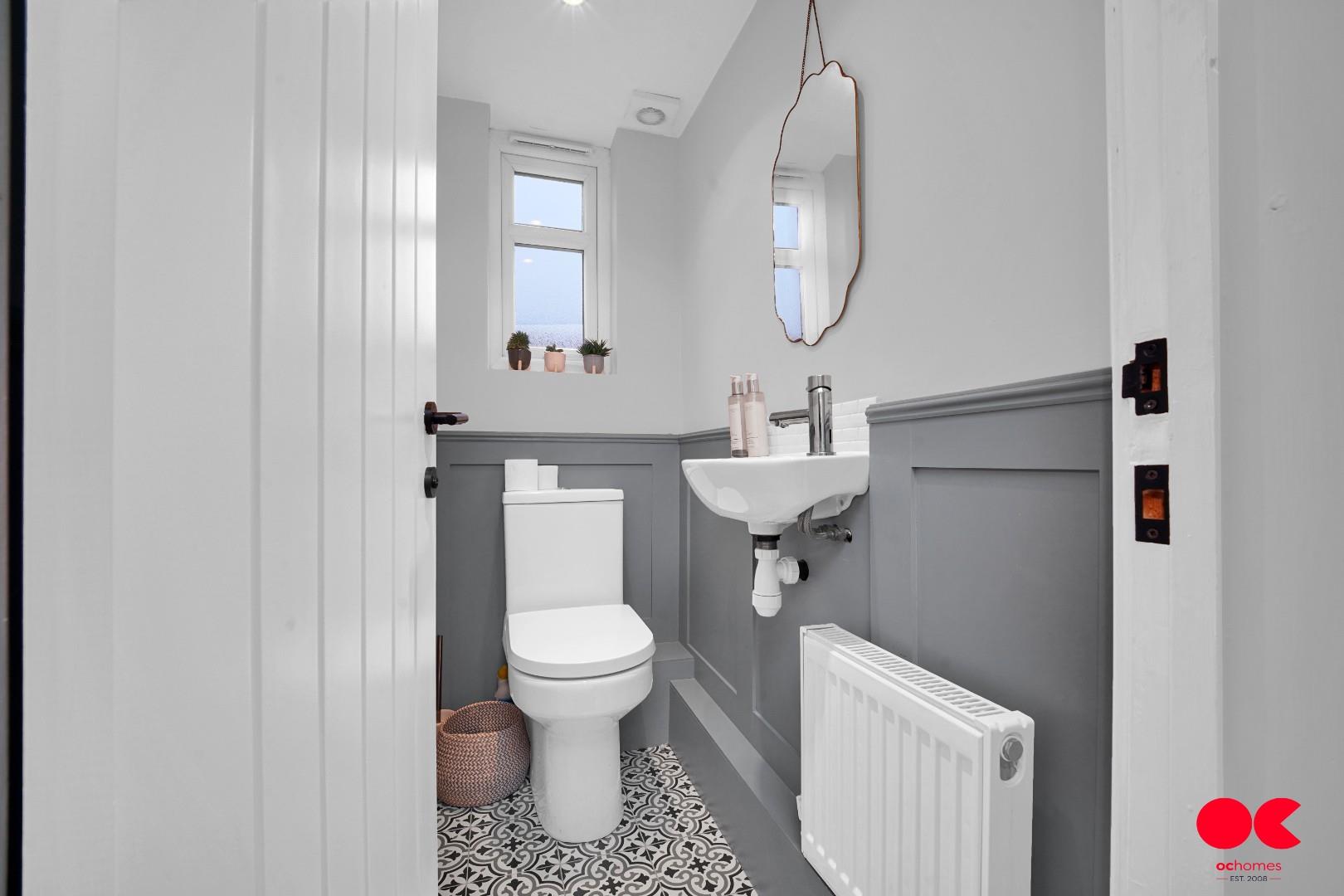 3 bed semi-detached house for sale in Denbigh Close, Hornchurch  - Property Image 25