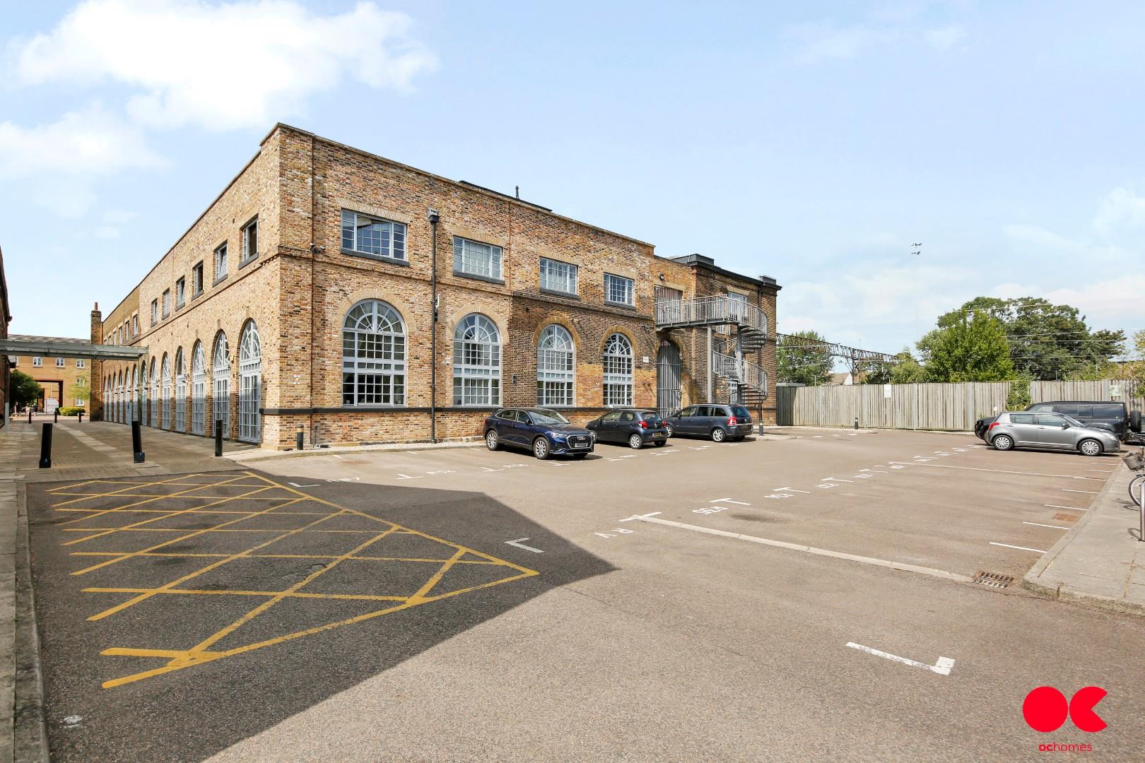 2 bed flat for sale in Kidman Close, Gidea Park  - Property Image 22