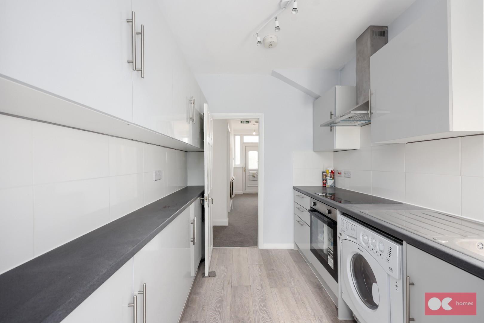 3 bed terraced house for sale in Ruckholt Close, Leyton  - Property Image 12