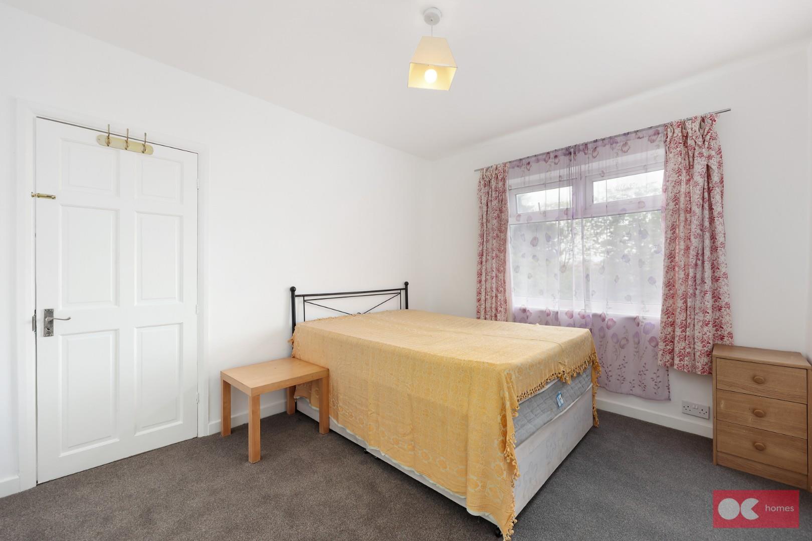 3 bed terraced house for sale in Ruckholt Close, Leyton  - Property Image 16