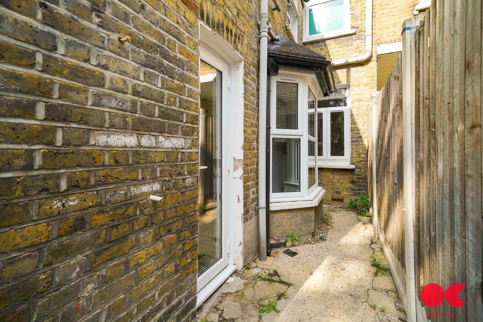 1 bed flat to rent in St. Georges Road, London  - Property Image 21