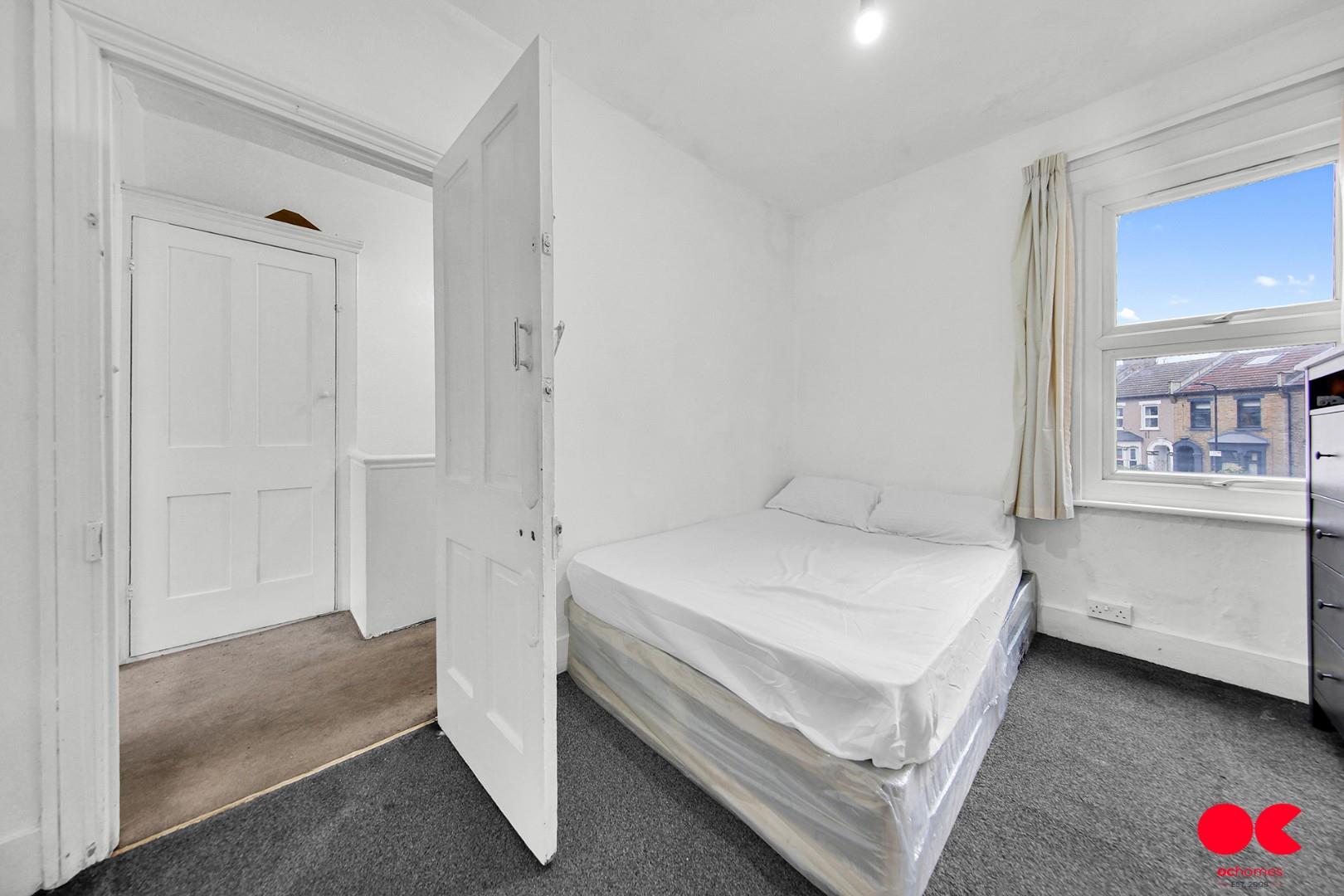 3 bed terraced house to rent in Frith Road, Leytonstone  - Property Image 15