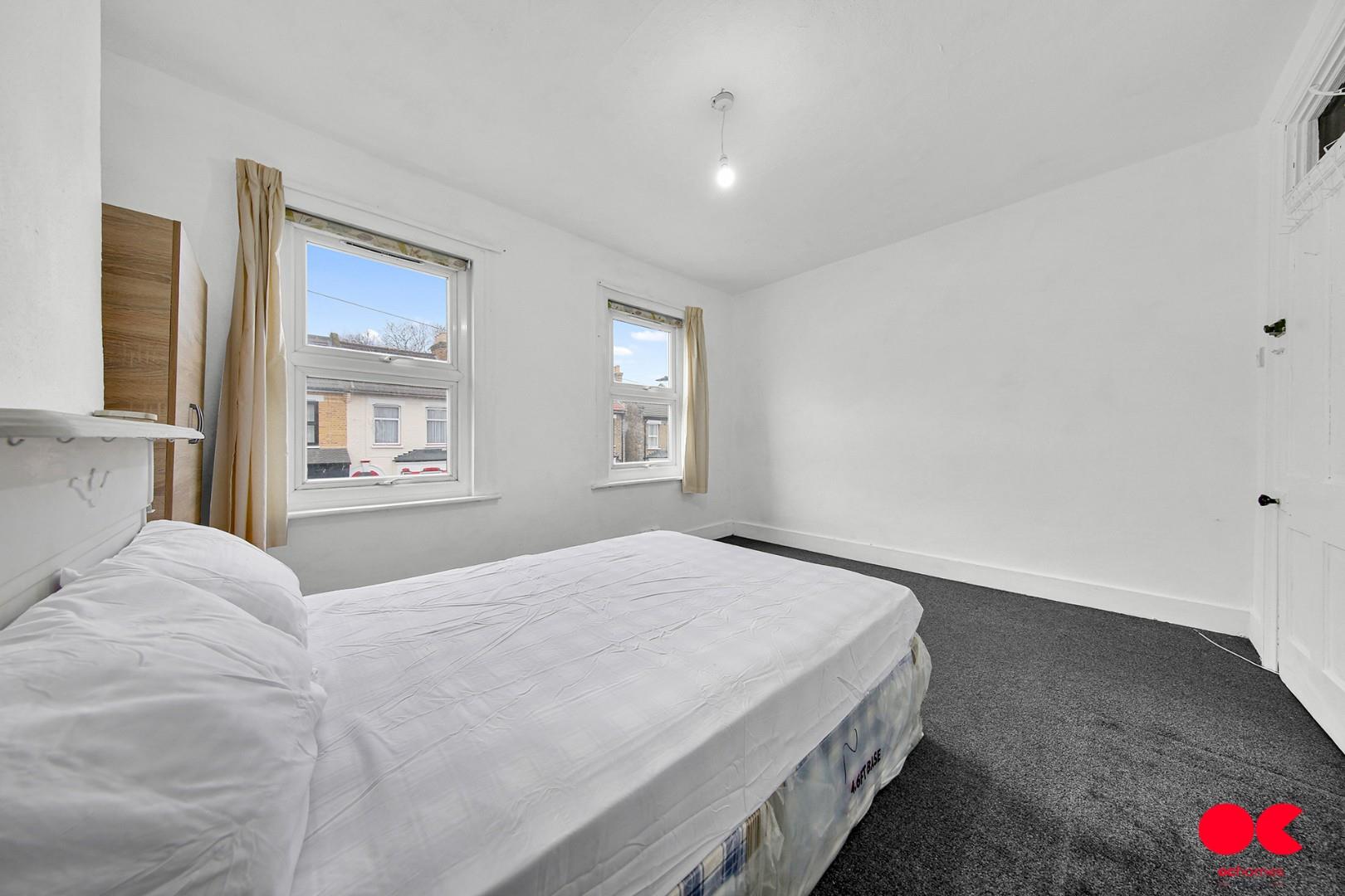 3 bed terraced house to rent in Frith Road, Leytonstone  - Property Image 4