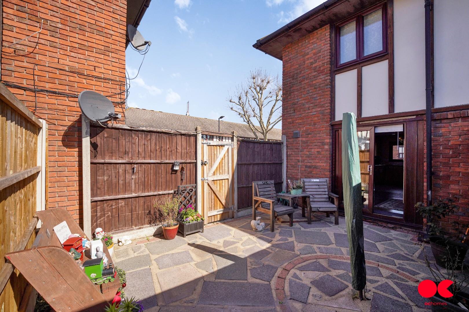 3 bed end of terrace house for sale in Devalls Close, Docklands  - Property Image 34