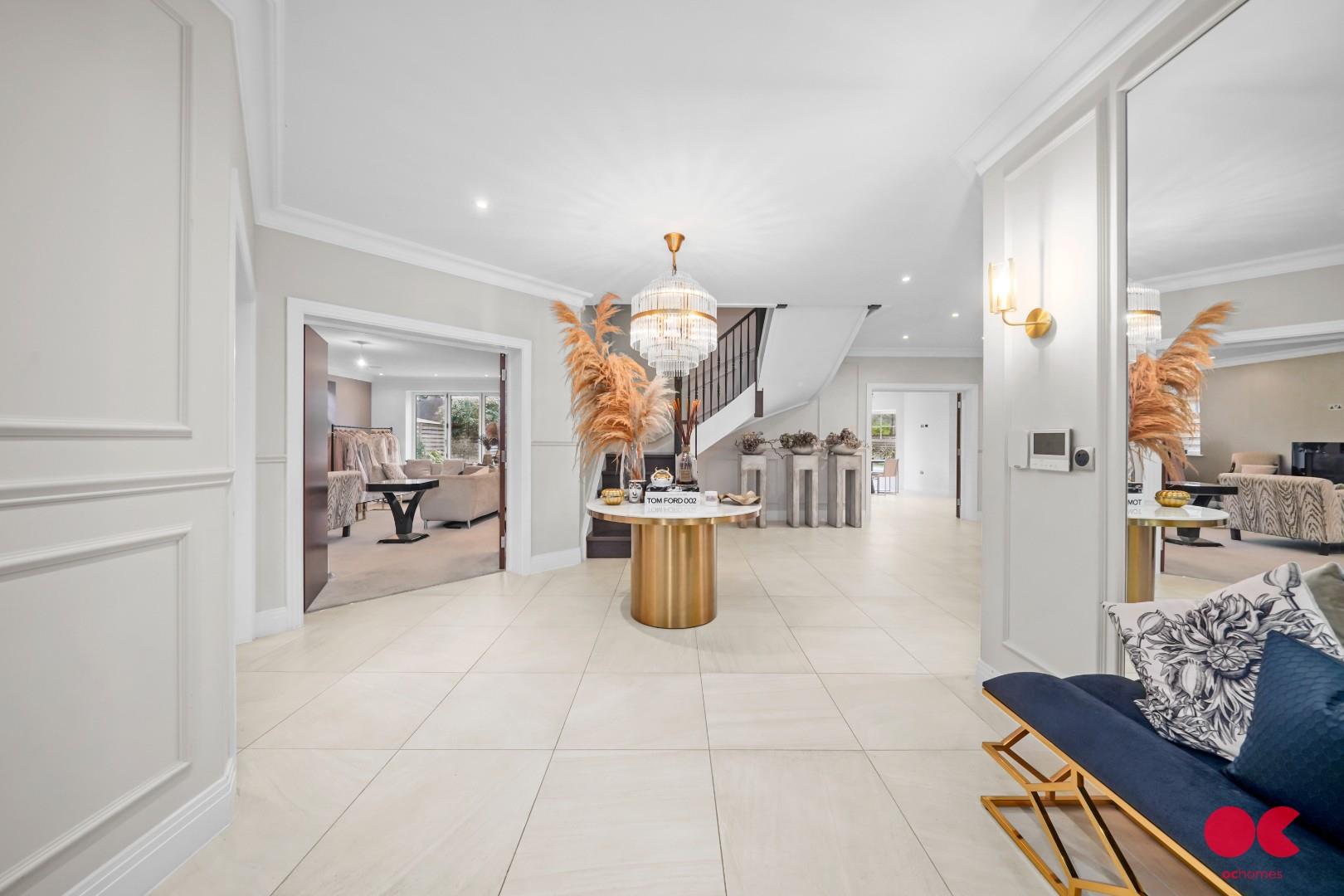 6 bed detached house for sale in Parkstone Avenue, Emerson Park, Hornchurch  - Property Image 11