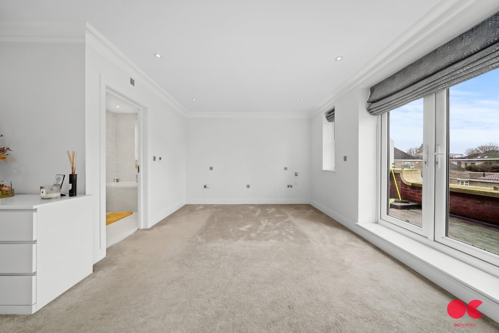 6 bed detached house for sale in Parkstone Avenue, Emerson Park, Hornchurch  - Property Image 36