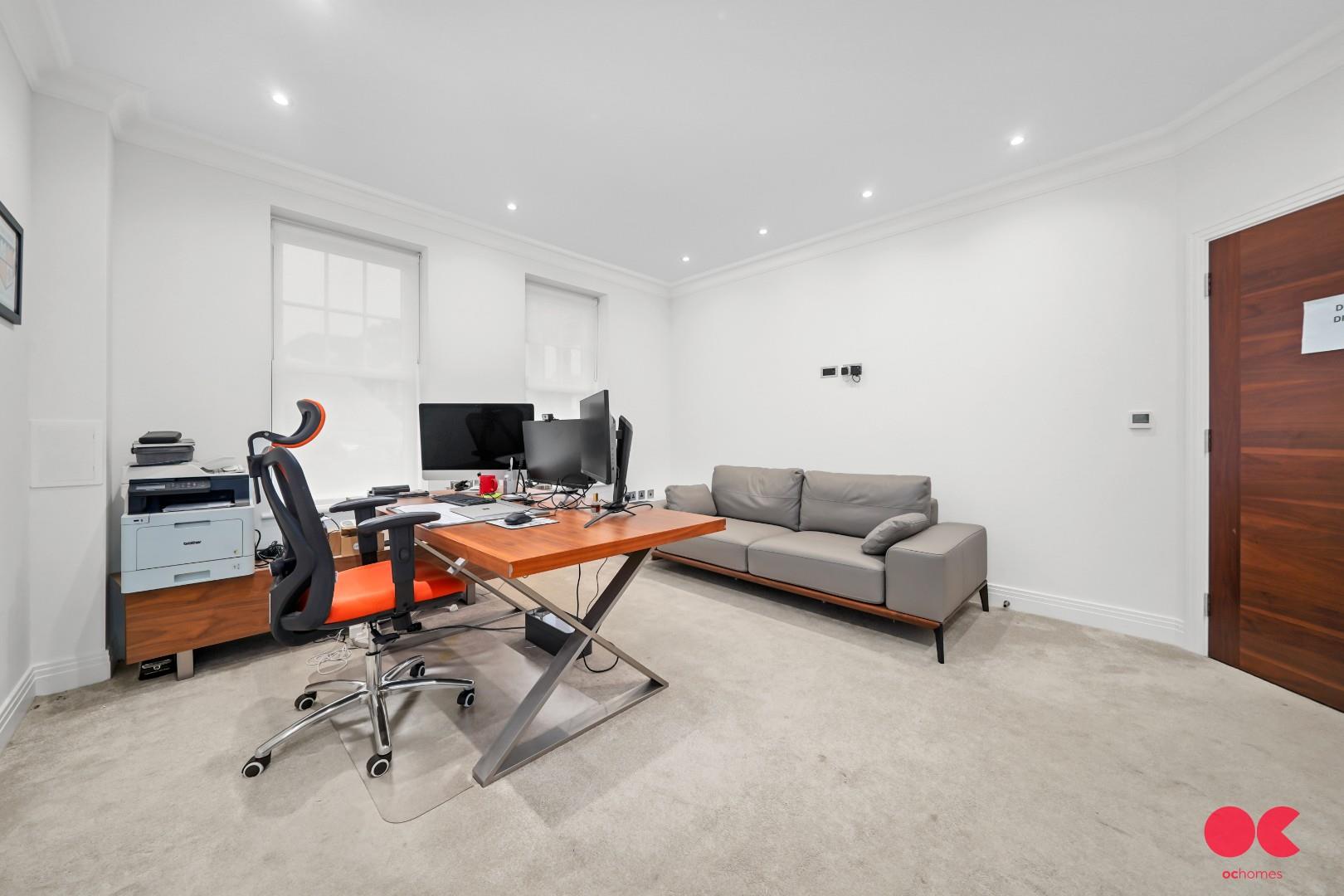 6 bed detached house for sale in Parkstone Avenue, Emerson Park, Hornchurch  - Property Image 14