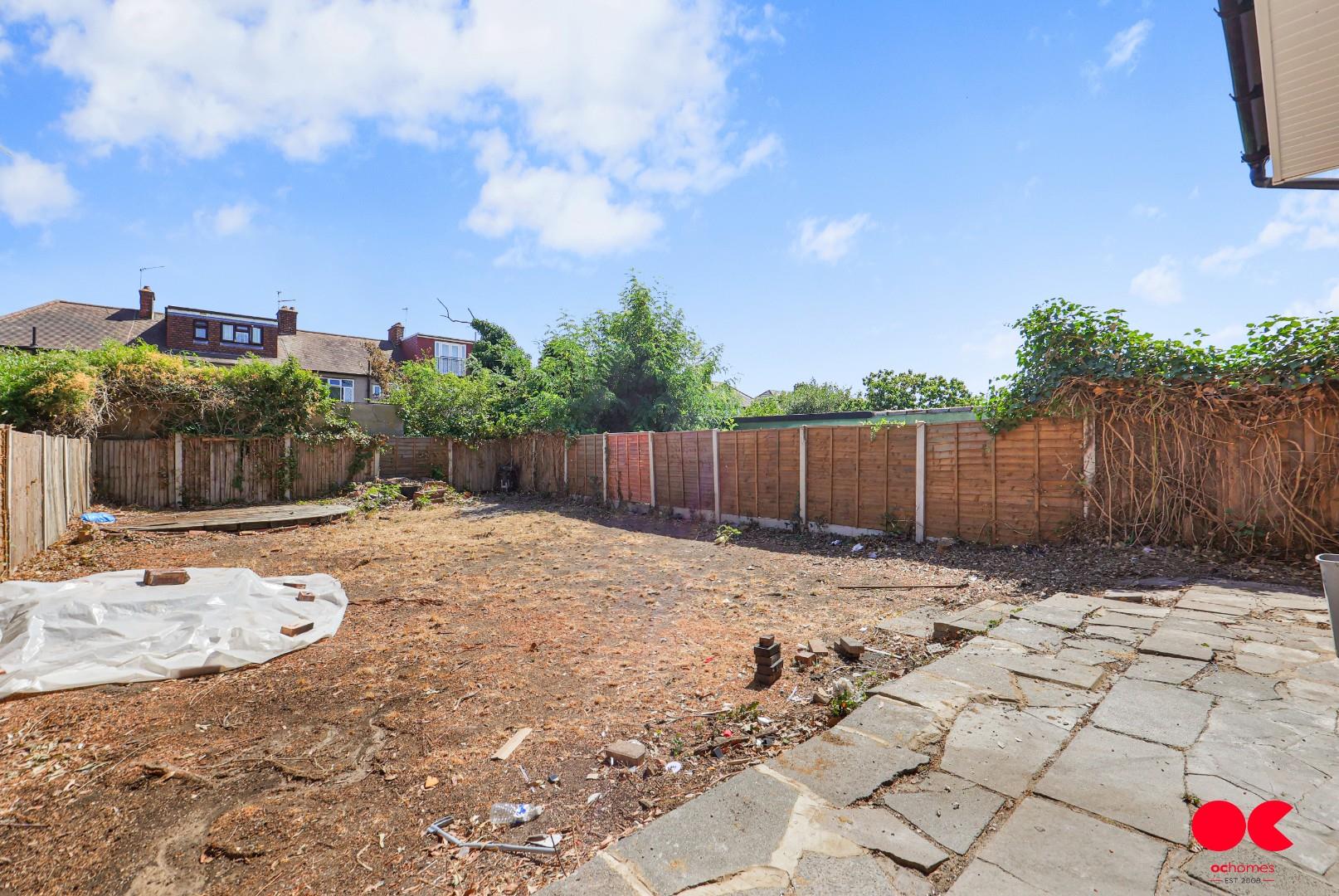 3 bed terraced house to rent in Barley Lane, Ilford  - Property Image 35