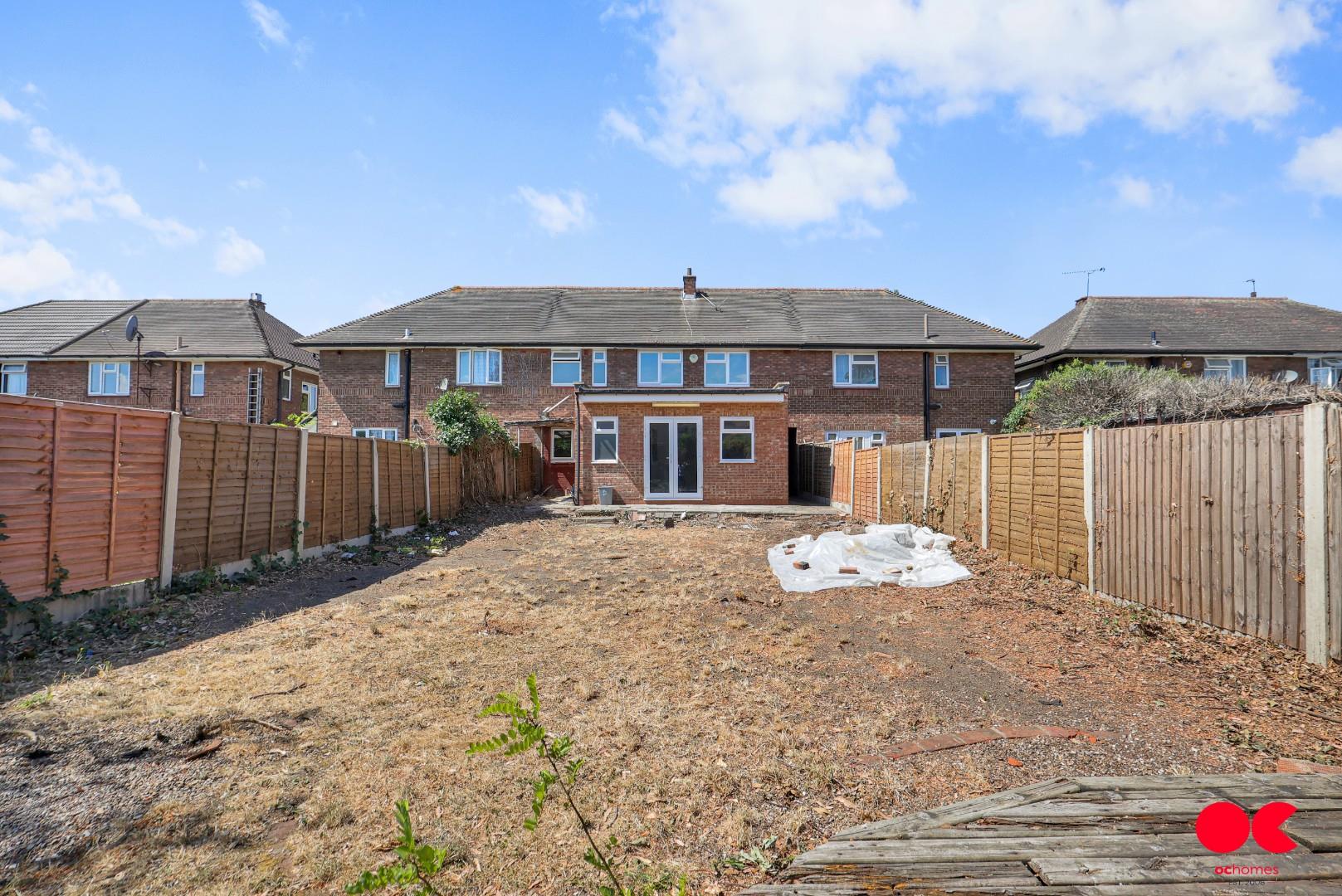 3 bed terraced house to rent in Barley Lane, Ilford  - Property Image 36