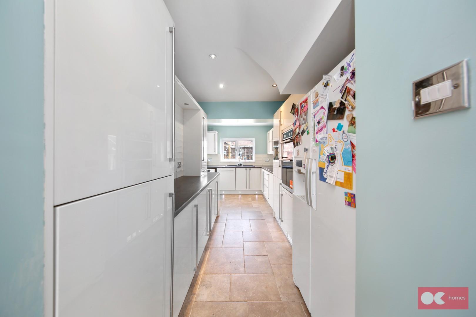 3 bed terraced house for sale in Woodside Close, Rainham  - Property Image 23