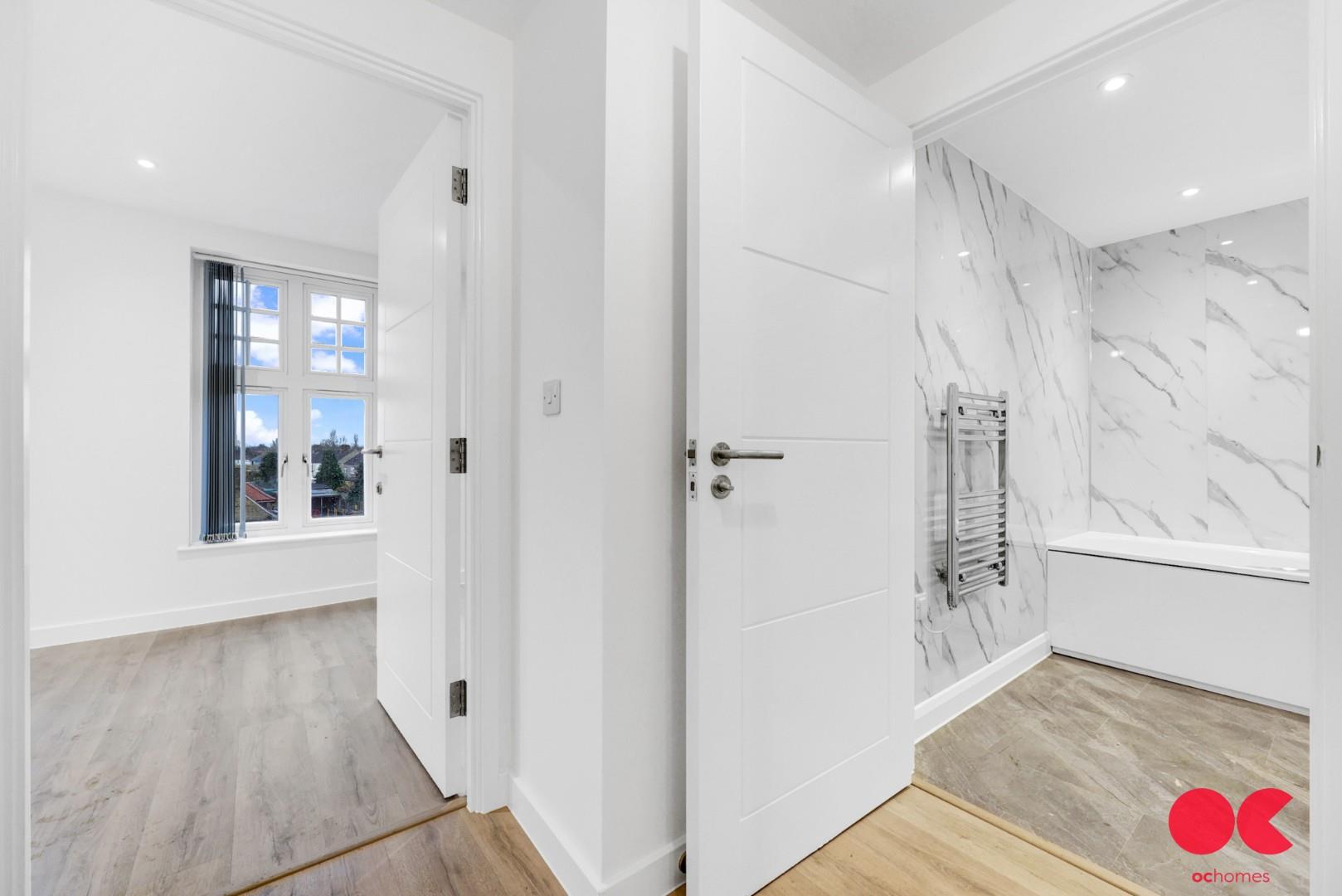 2 bed flat to rent in Spring Gardens, Romford  - Property Image 10