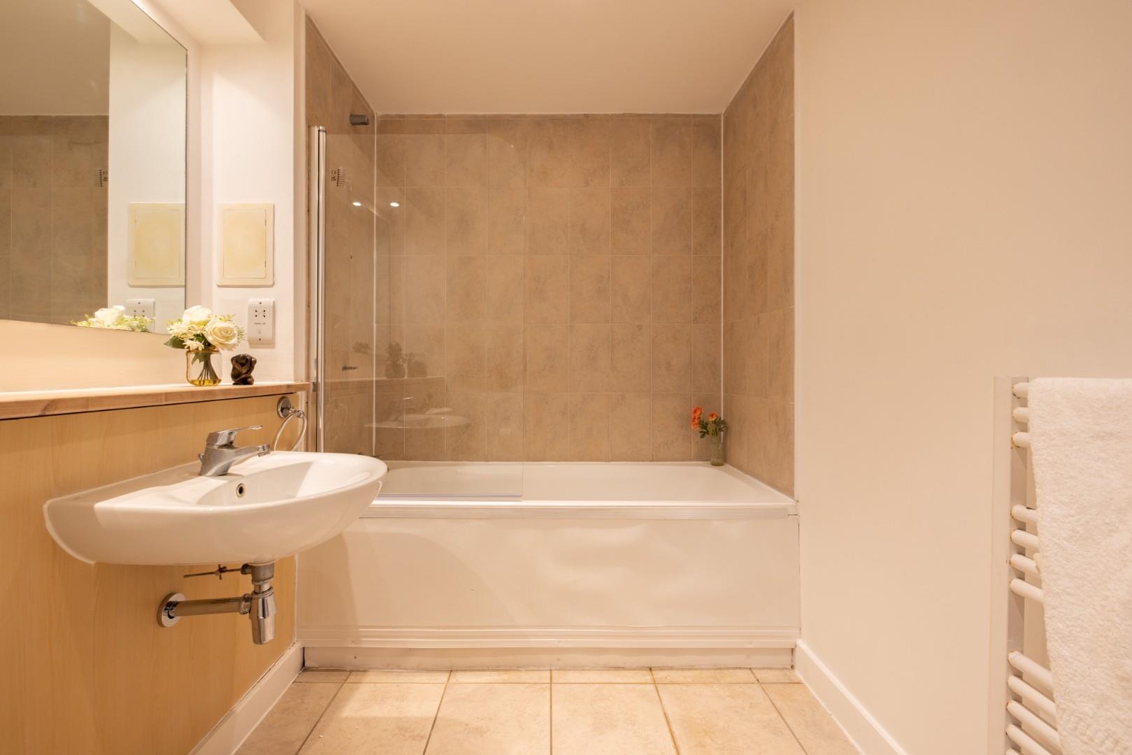 1 bed flat to rent in Tredegar Road, London  - Property Image 14