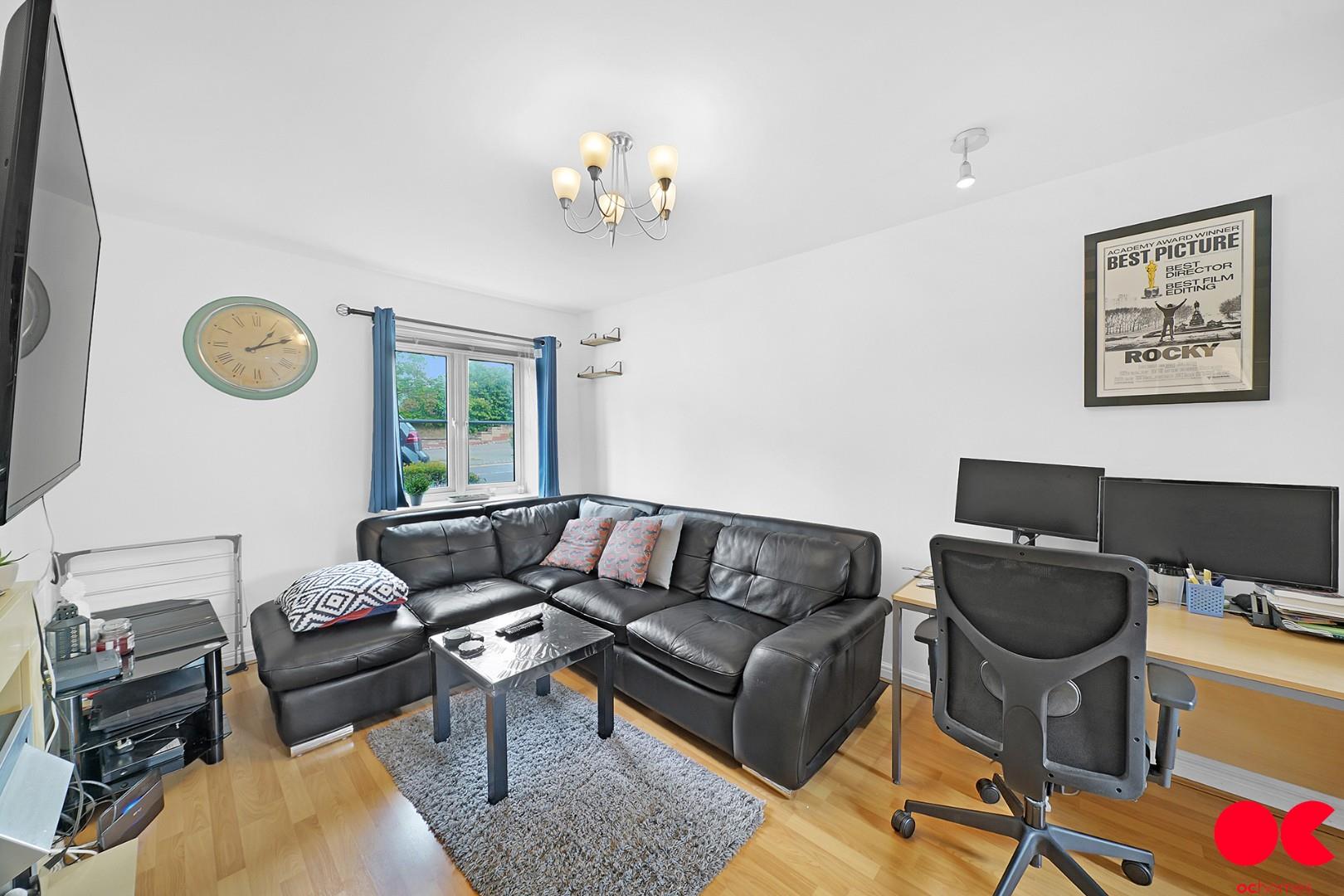 2 bed flat to rent in Coniston Avenue, Purfleet-On-Thames  - Property Image 1
