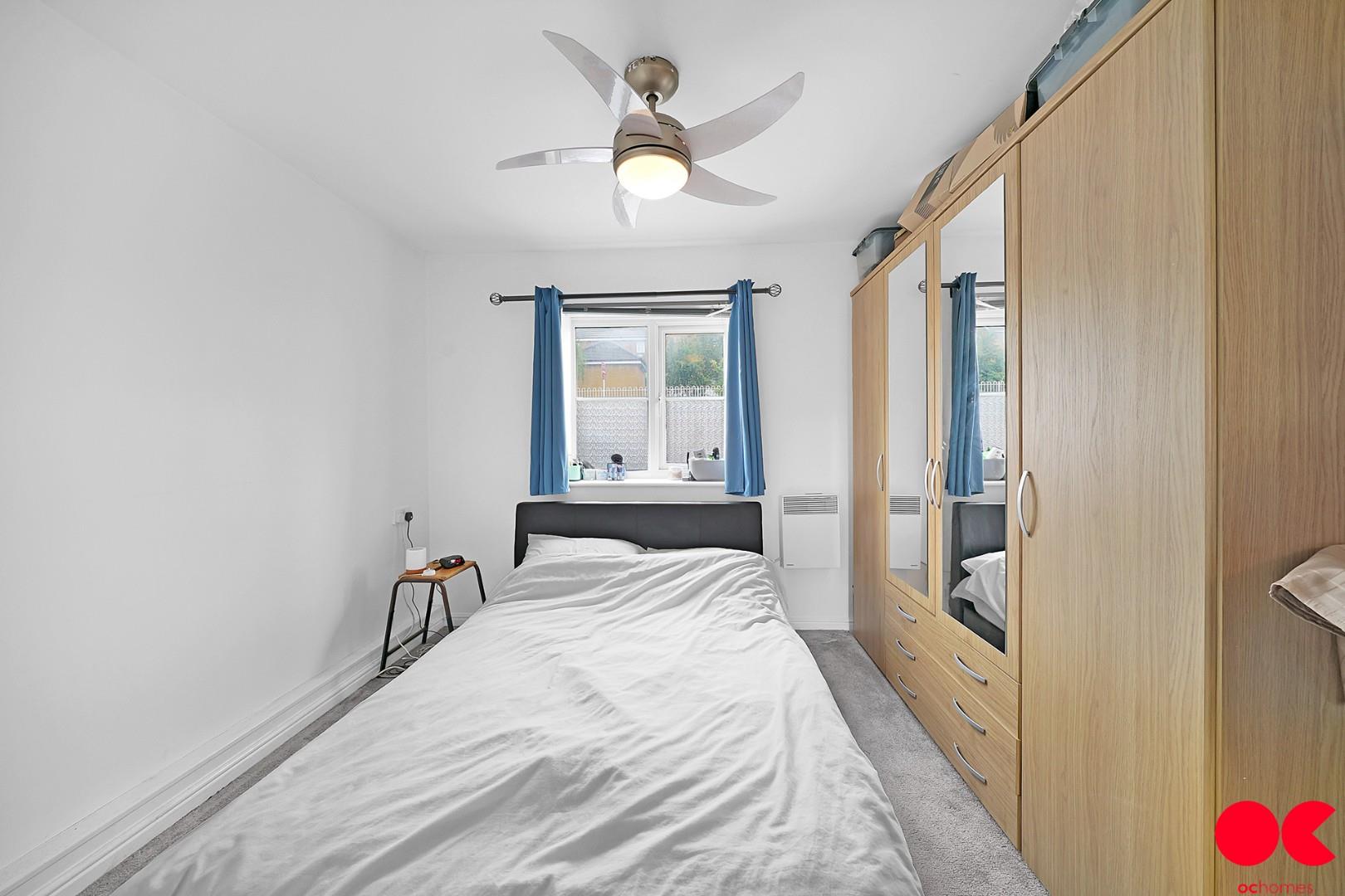2 bed flat to rent in Coniston Avenue, Purfleet-On-Thames  - Property Image 10