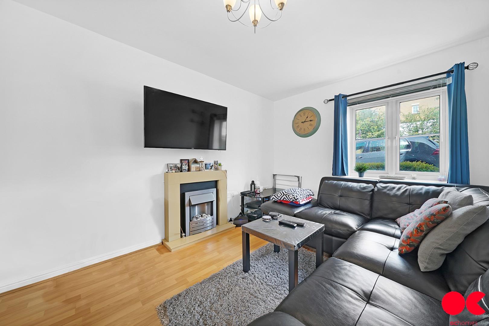 2 bed flat to rent in Coniston Avenue, Purfleet-On-Thames  - Property Image 15