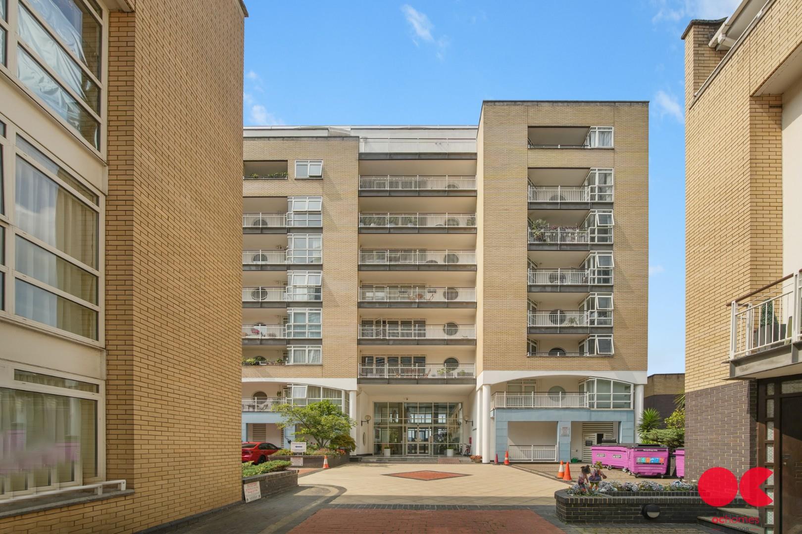 2 bed flat to rent in Cuba Street, Canary Wharf  - Property Image 29