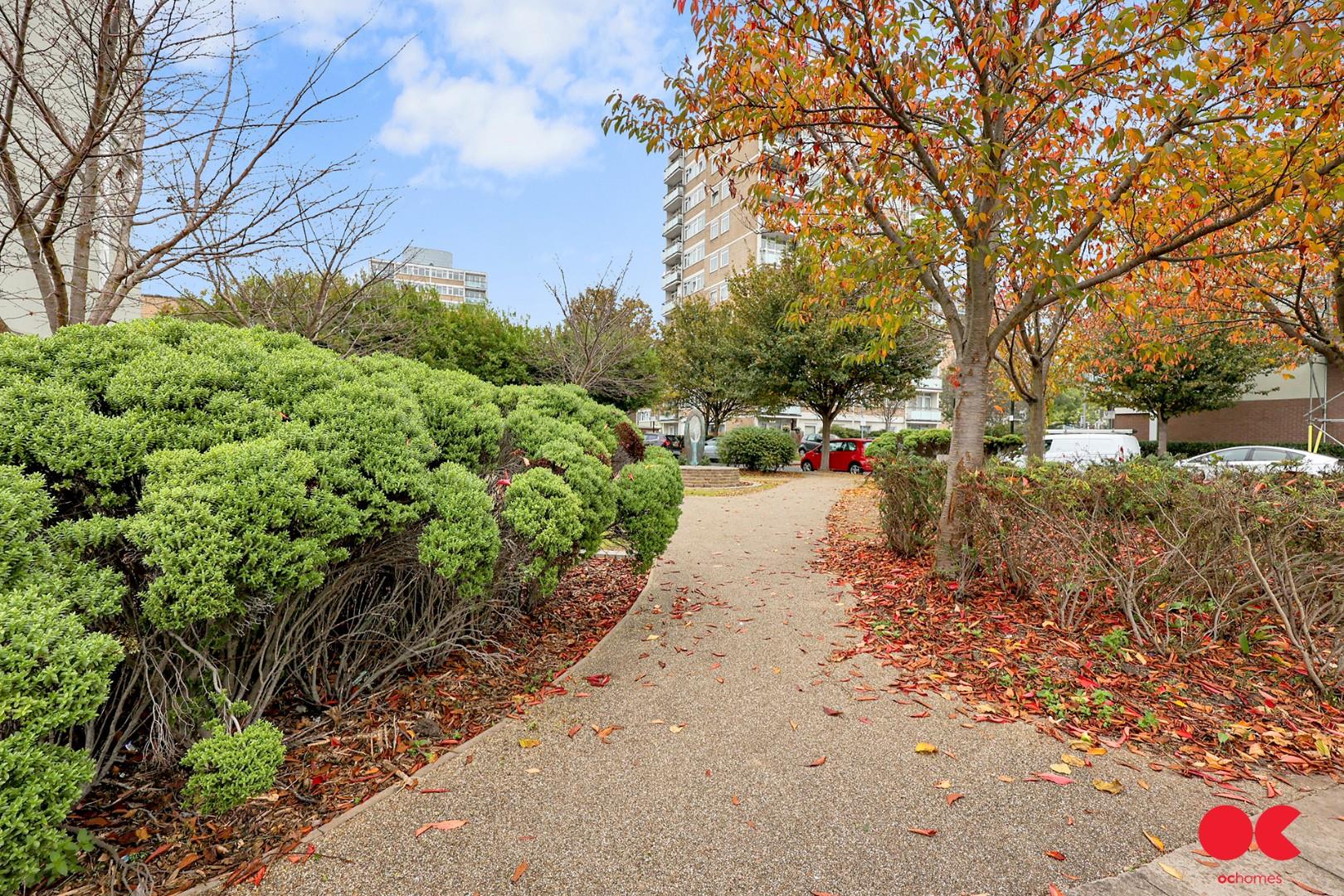 2 bed flat to rent in Giraud Street, Poplar  - Property Image 28