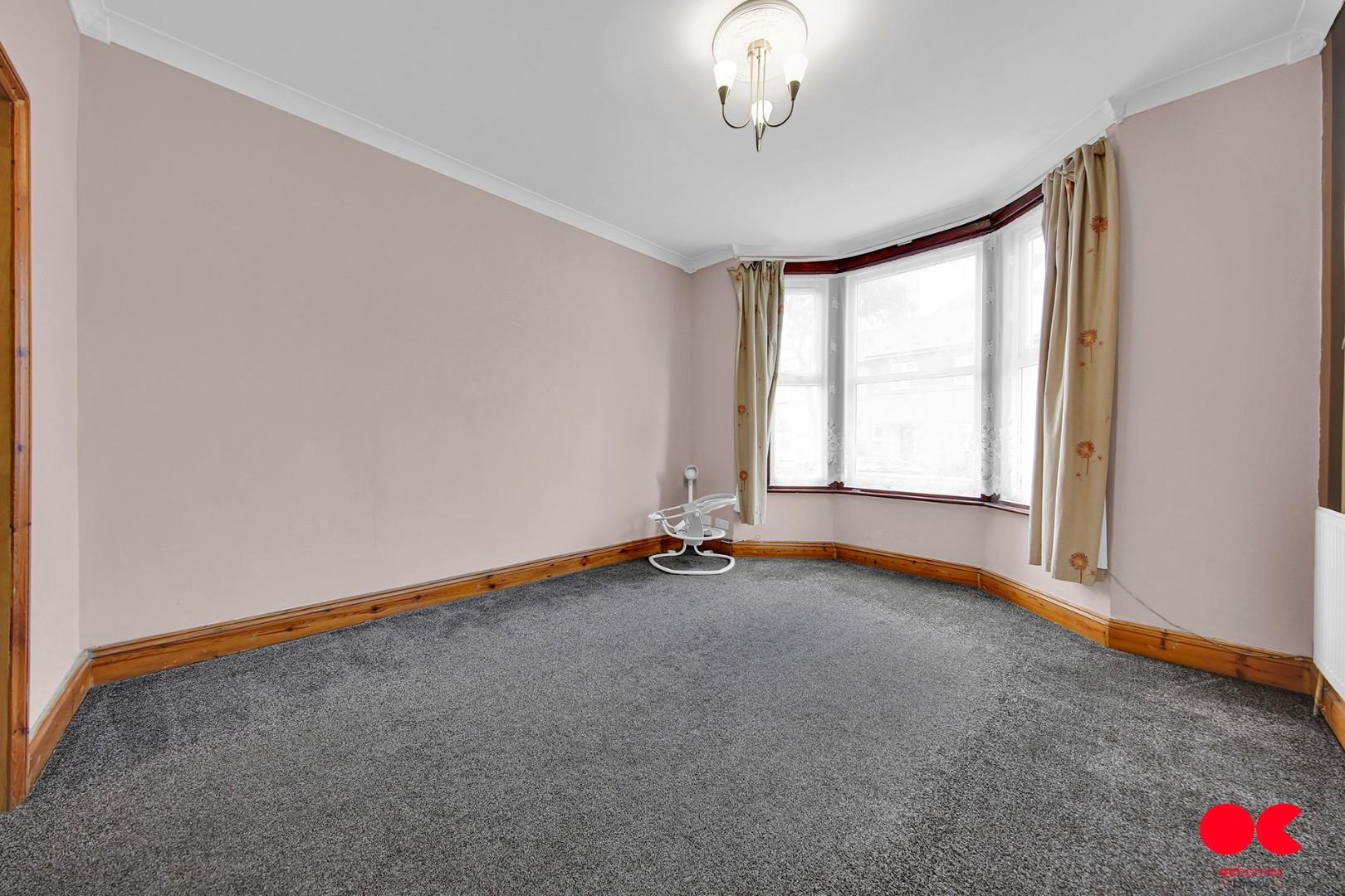 3 bed end of terrace house for sale in Chesterfield Road, Leyton  - Property Image 16